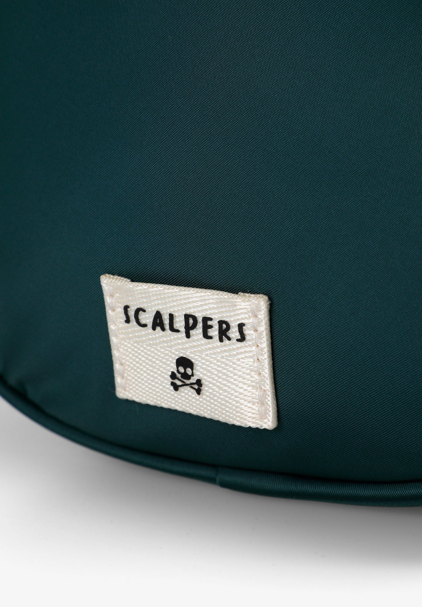 UMHÄNGETASCHE MIT CHARM