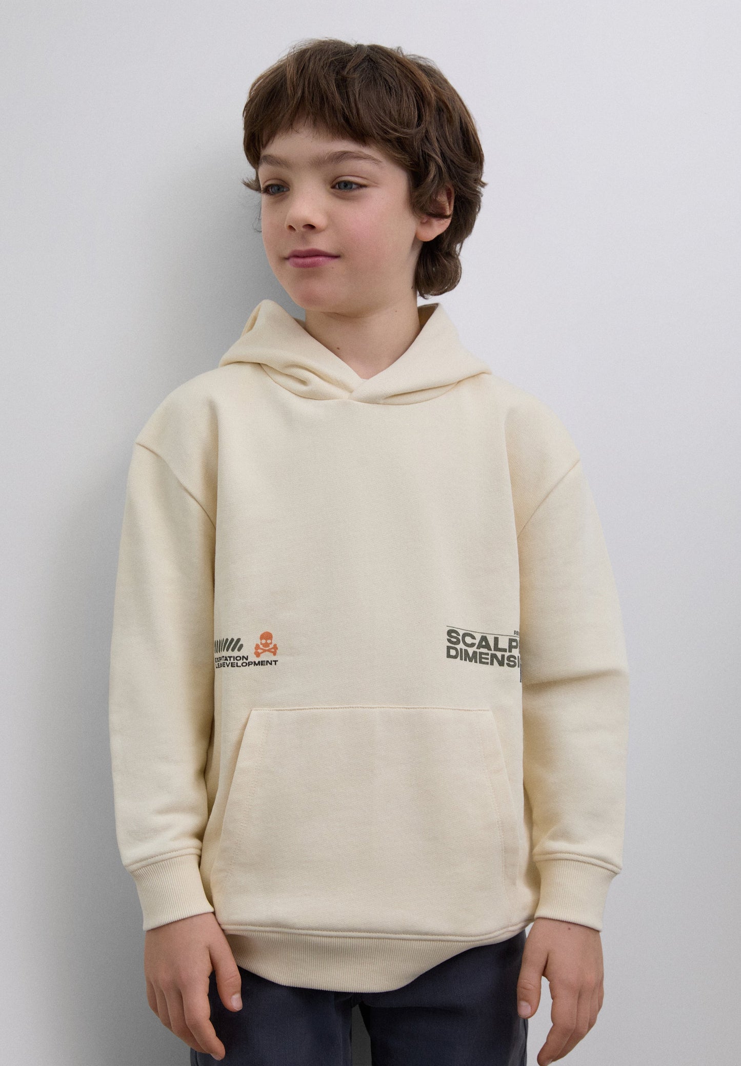 SWEAT CAPUCHE IMPRIMÉ