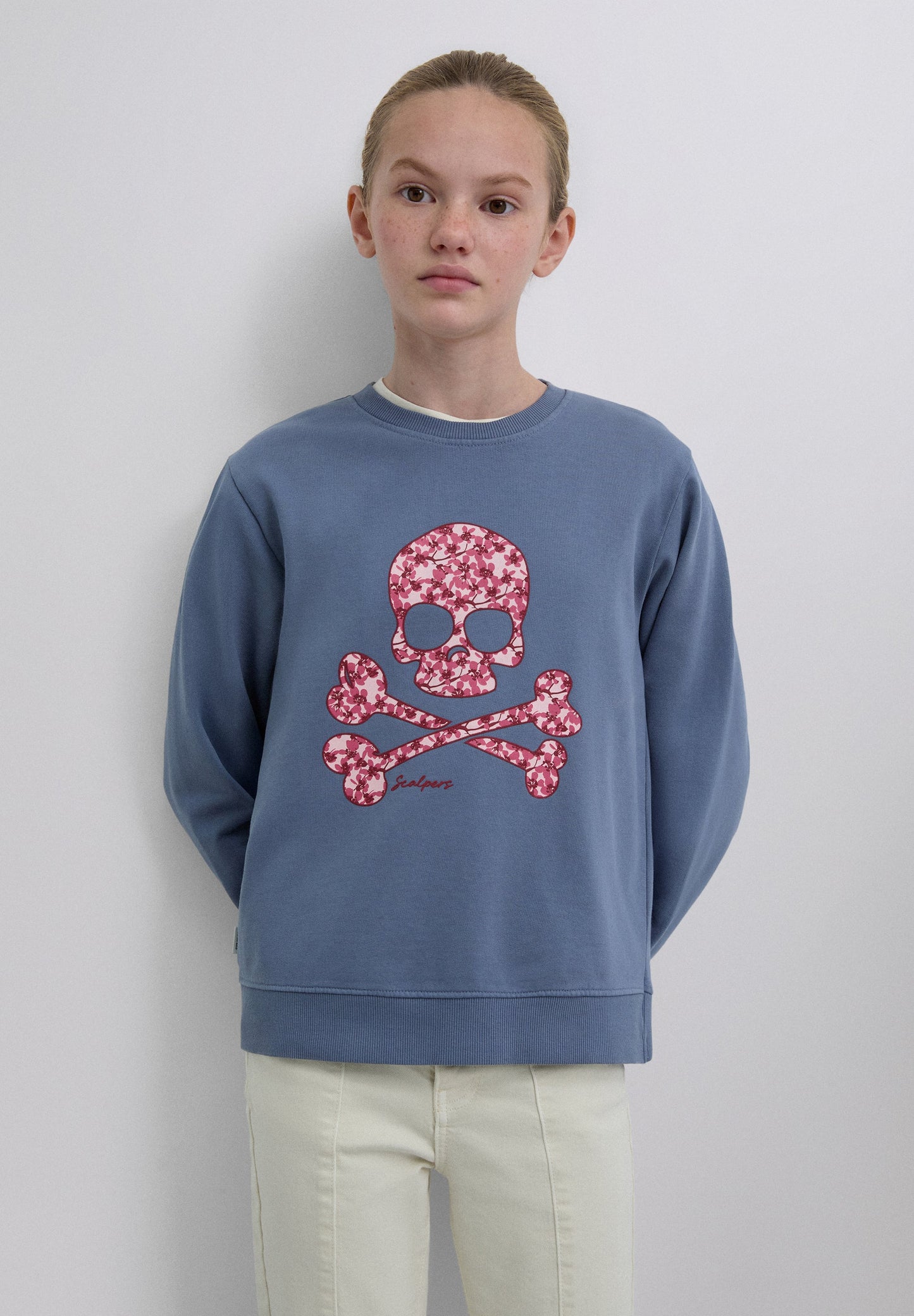 FLORAL PRINT SWEATSHIRT