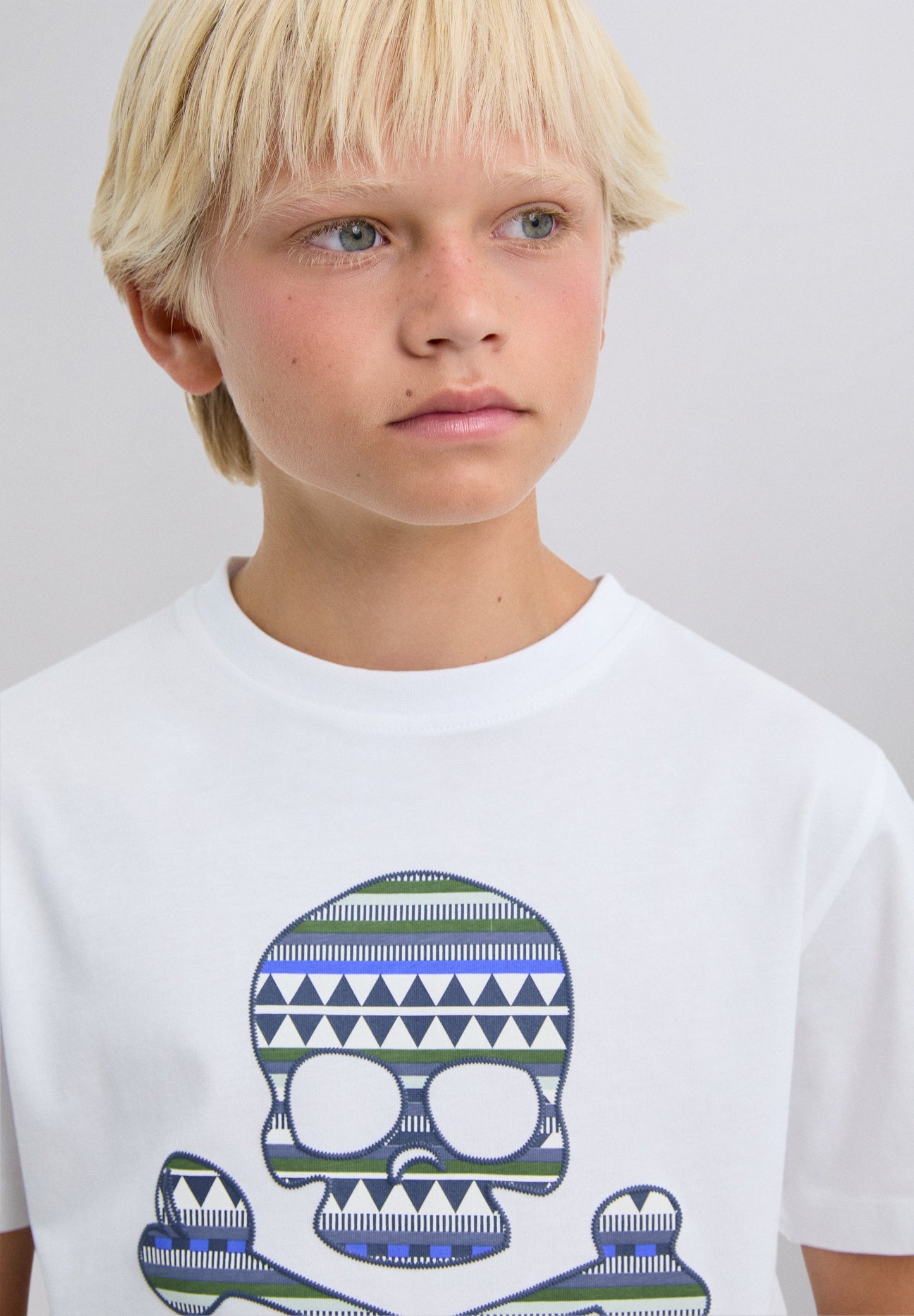 SKULL PRINT T-SHIRT
