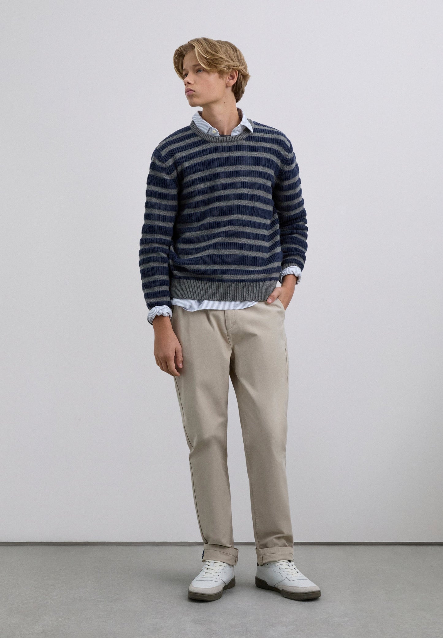 PULL RAYURES COL ROND