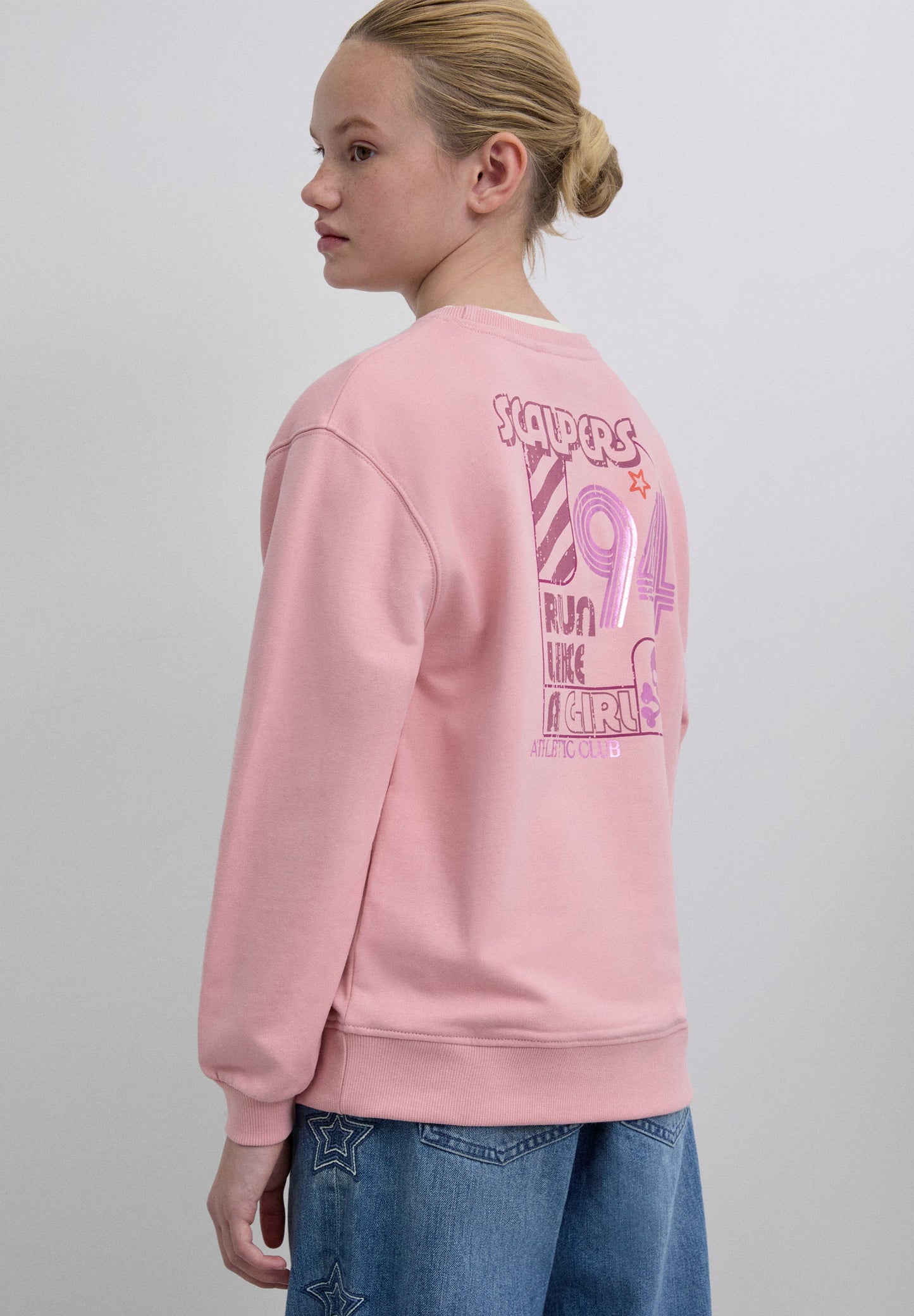 HOODY MIT PRINT IM RETRO-STIL