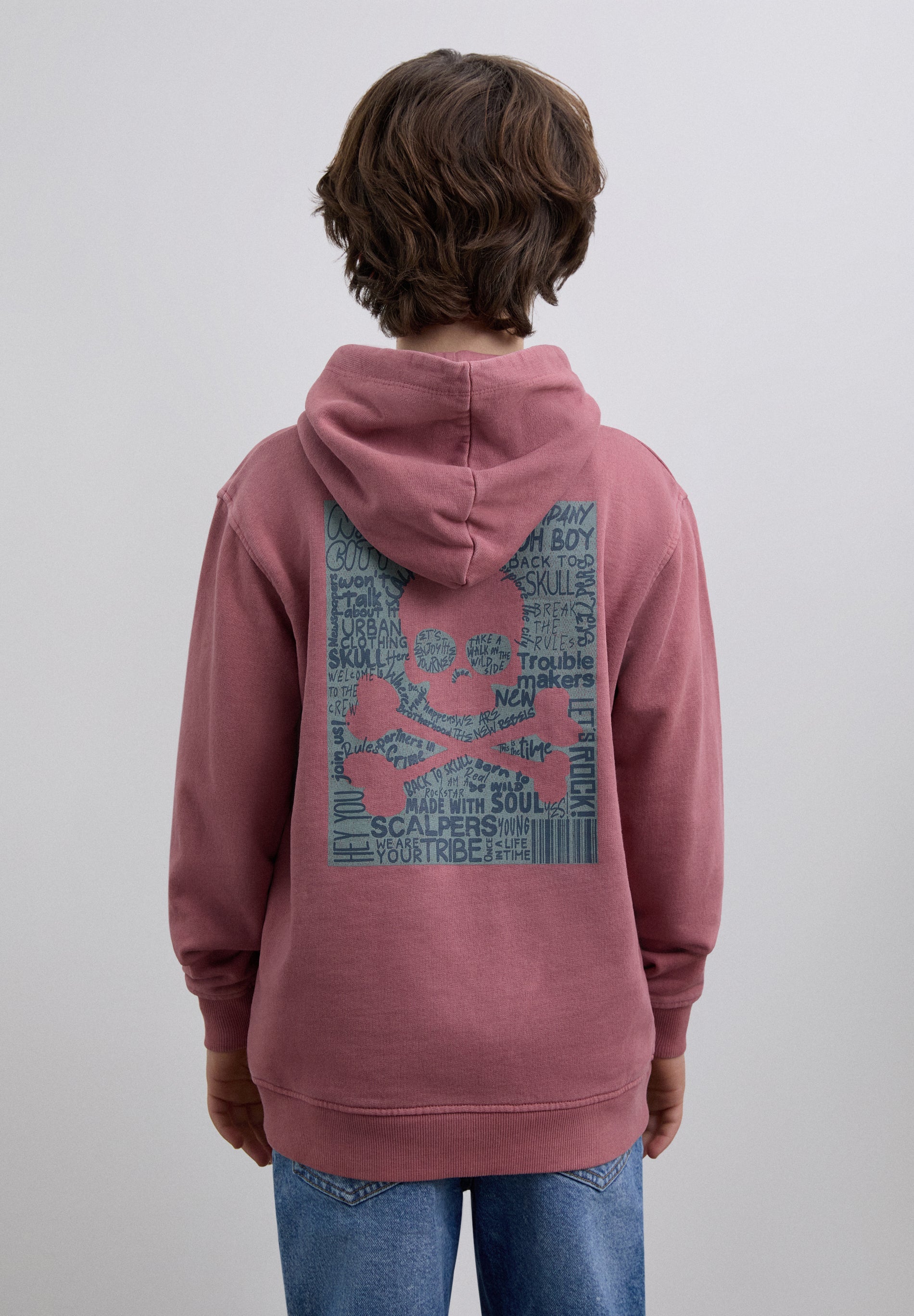 HOODY MIT TOTENKOPFPRINT