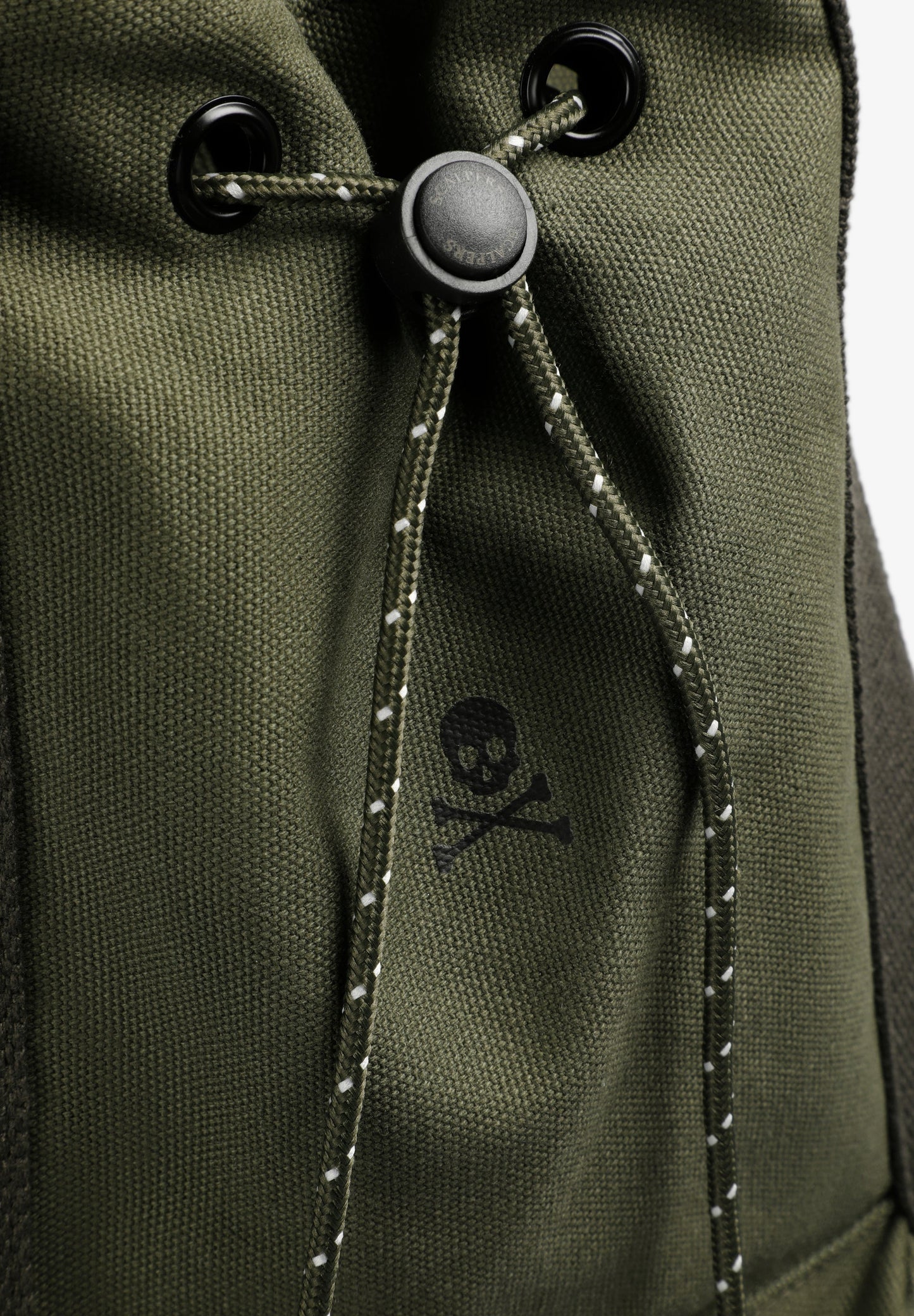 TASCHE MIT DOPPELTEN TRAGEGURTEN UND LOGO