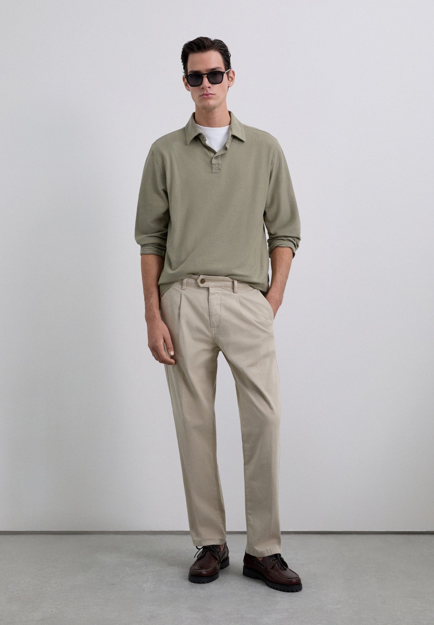 STRICK-POLOSHIRT MIT LANGEN ÄRMELN