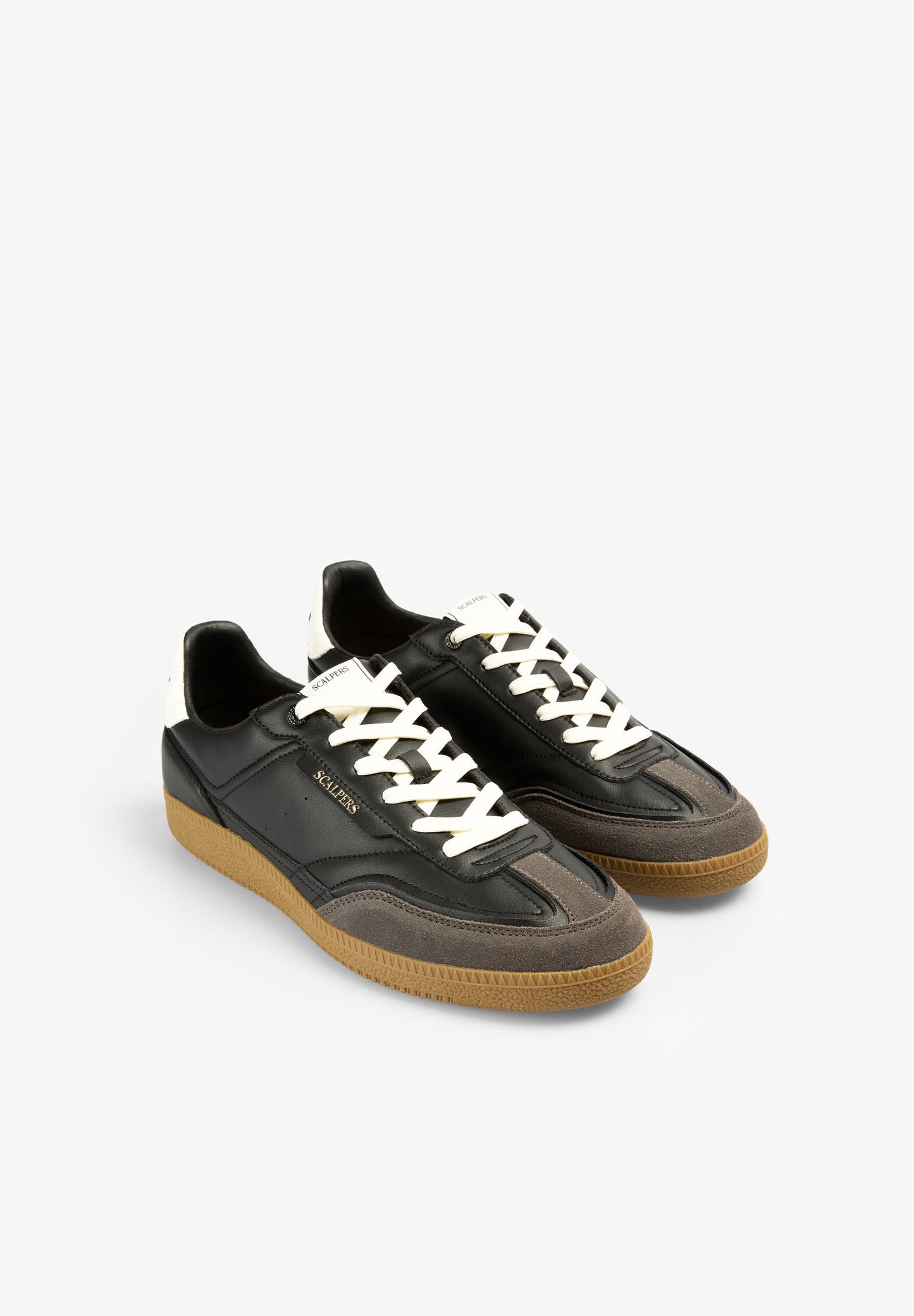 LEATHER TRAINER WITH CONTRAST SOLE