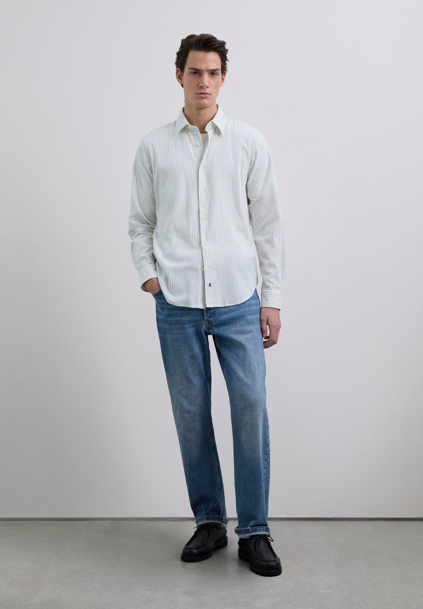 ANGERAUTES STREIFENHEMD