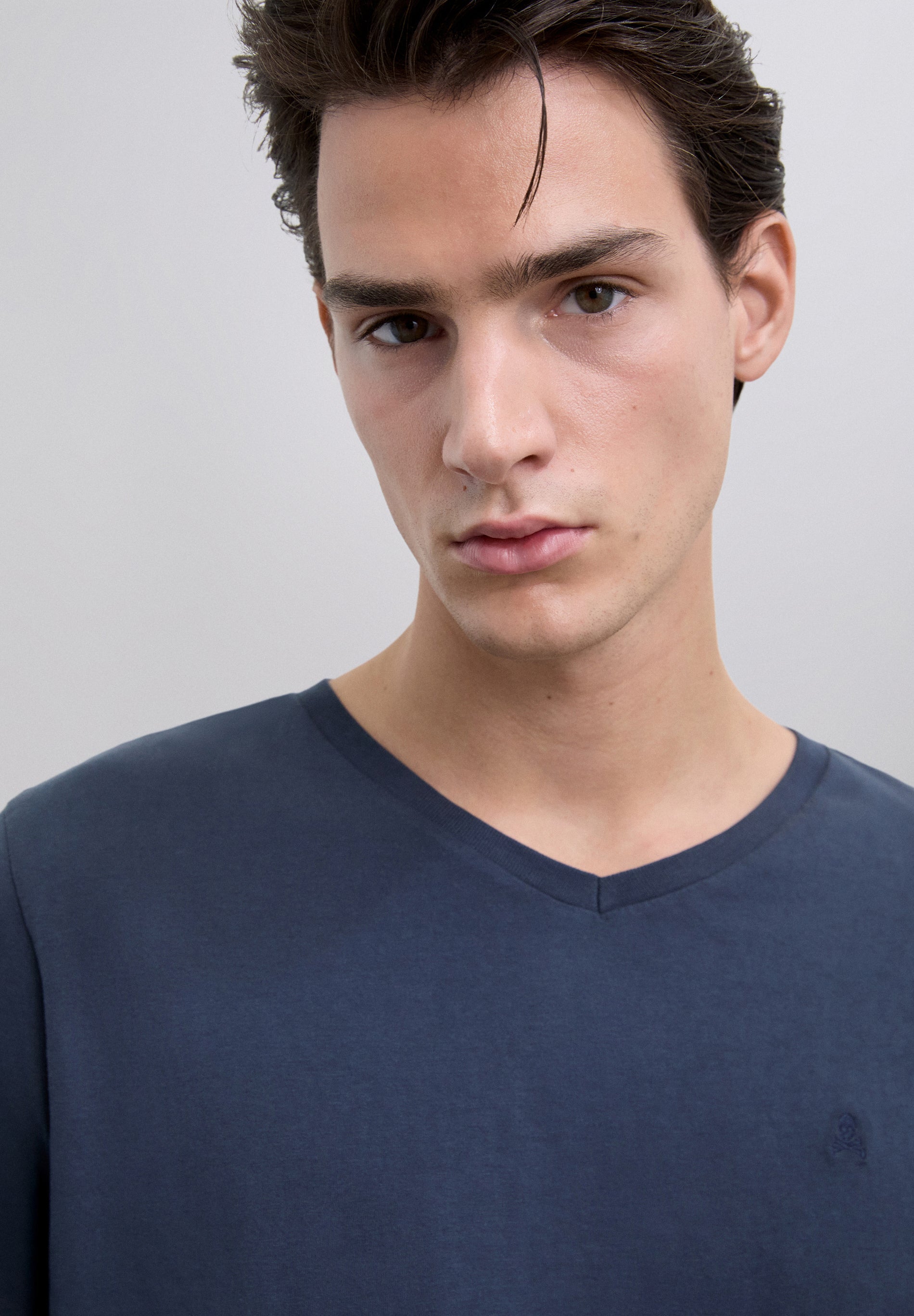 SCV NECK BASIC OE TEE