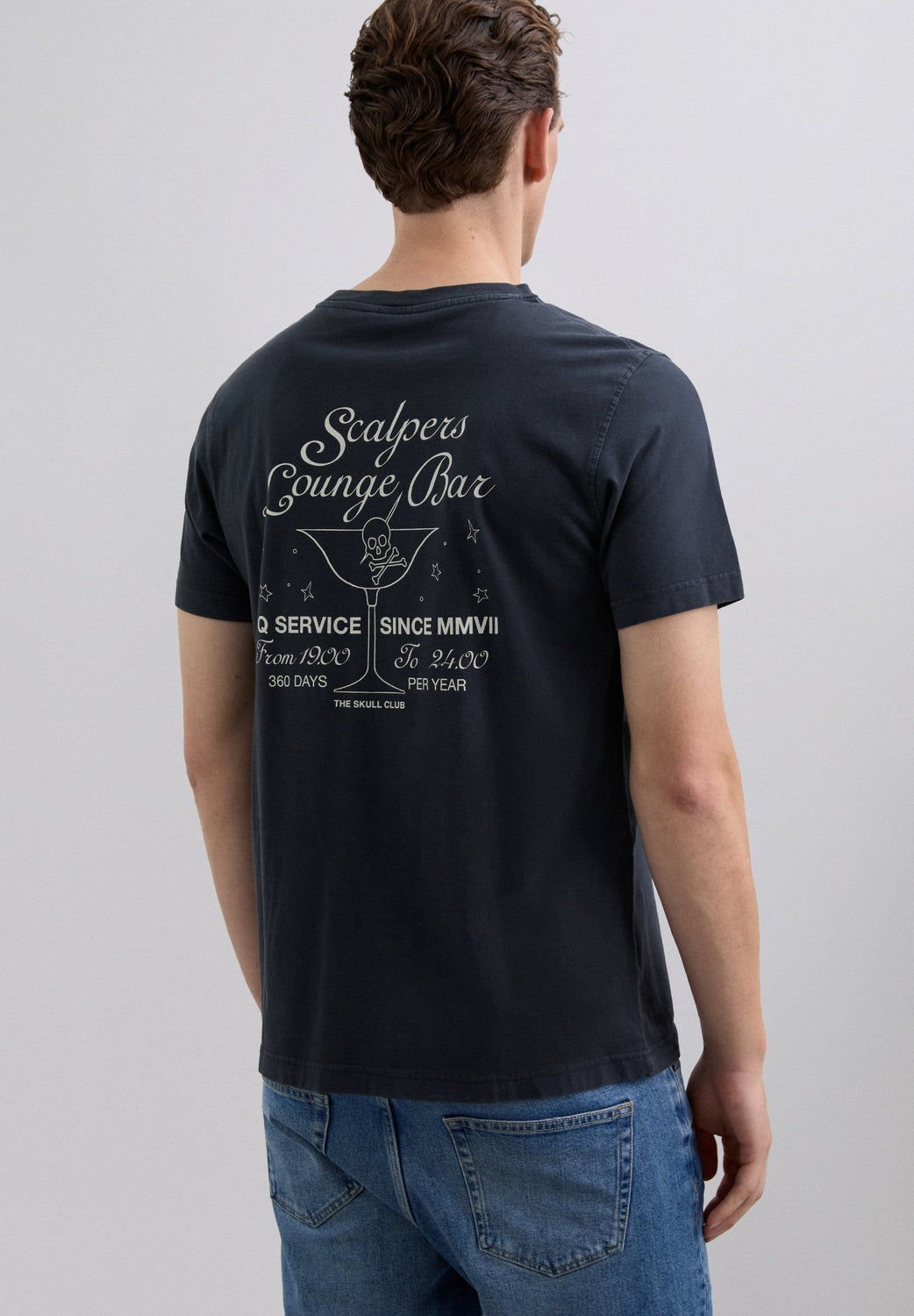 CAMISETA PRINT LOUNGE BAR - Scalpers