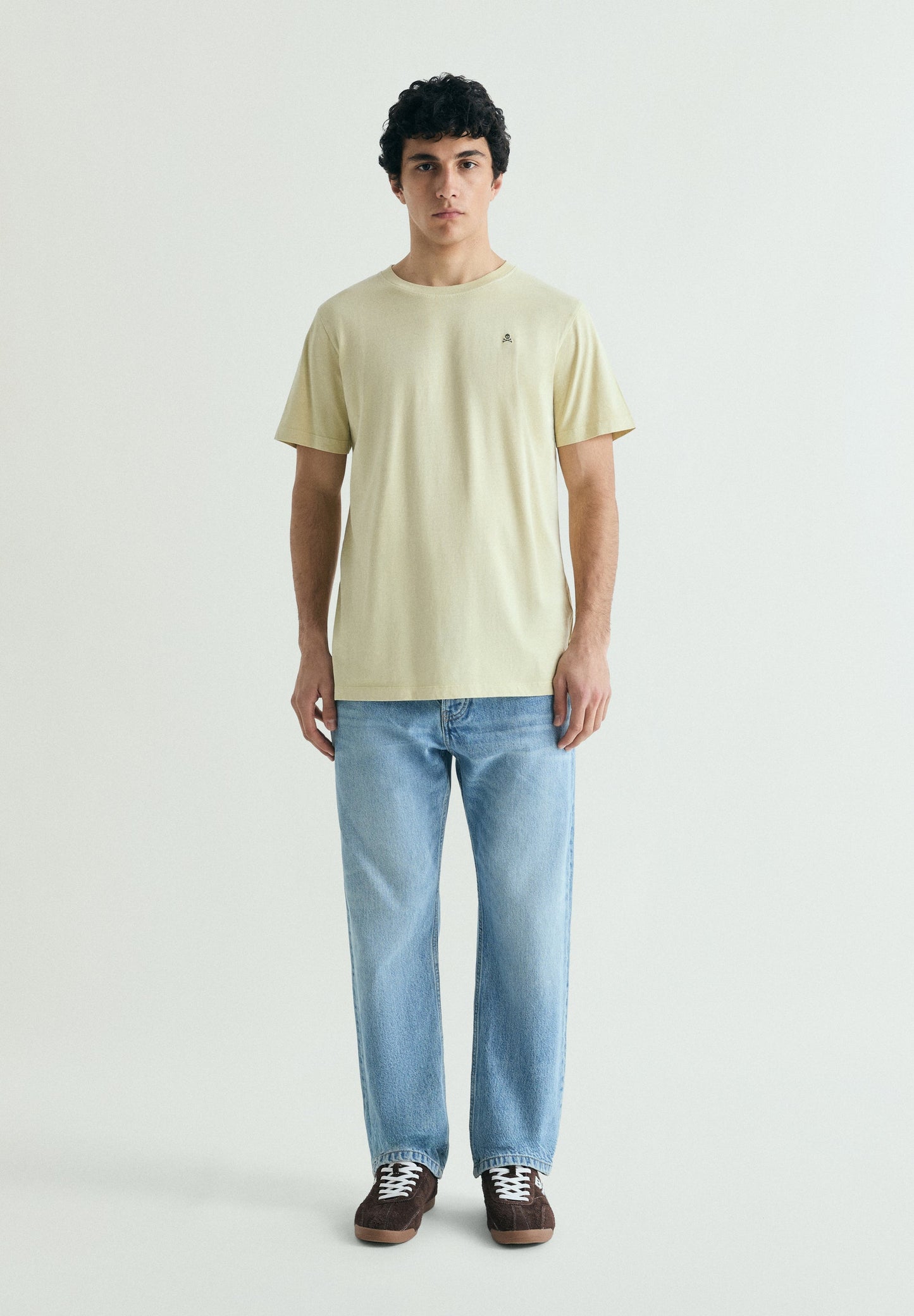 T-SHIRT BRODÉ EFFET DÉLAVÉ