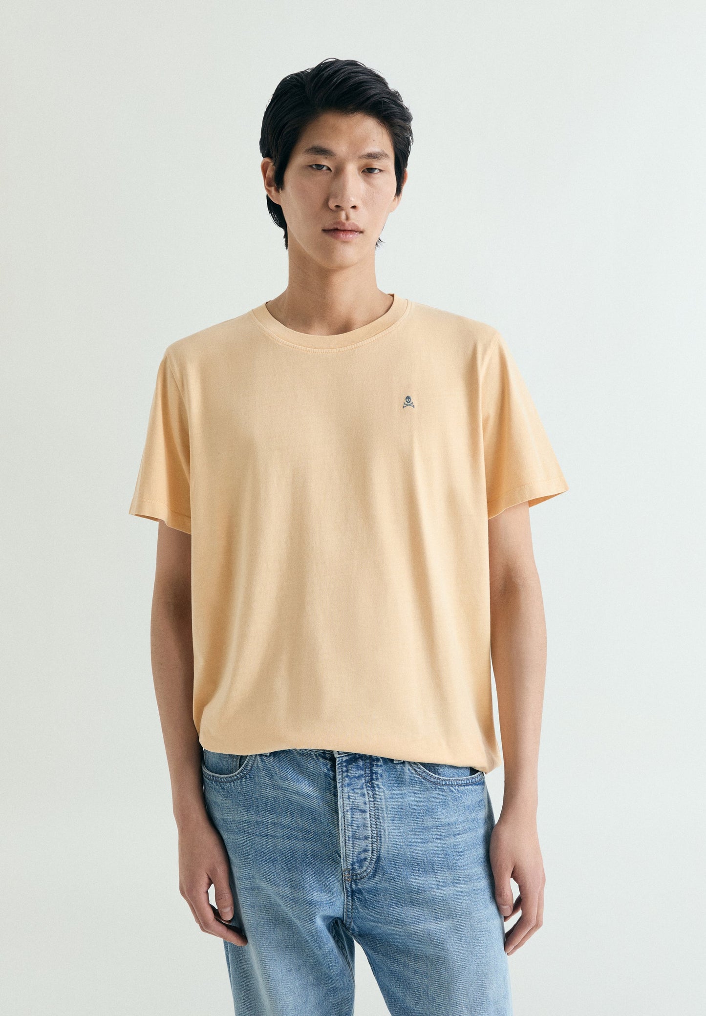 T-SHIRT BRODÉ EFFET DÉLAVÉ