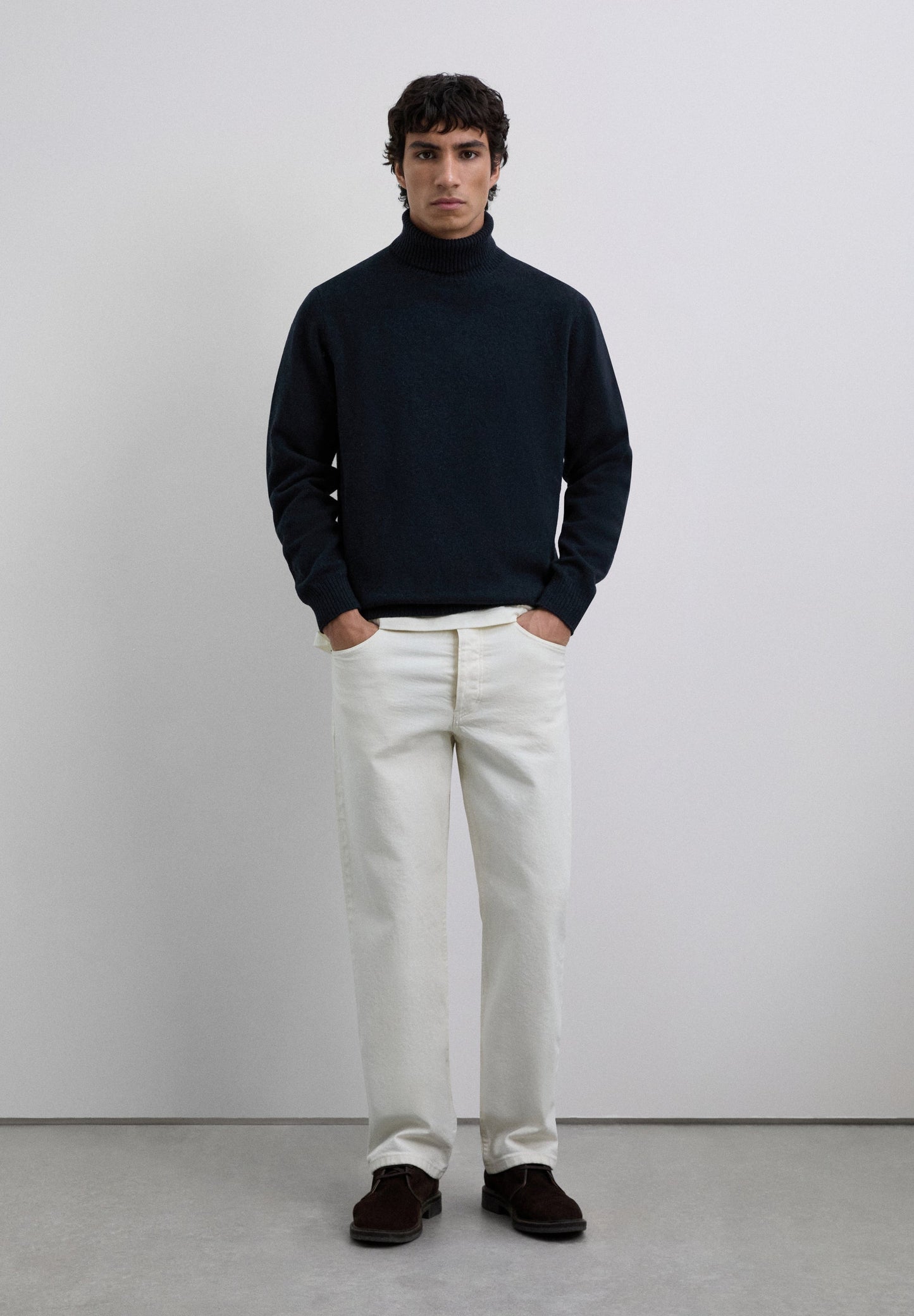 SCWOOLROLL NECK