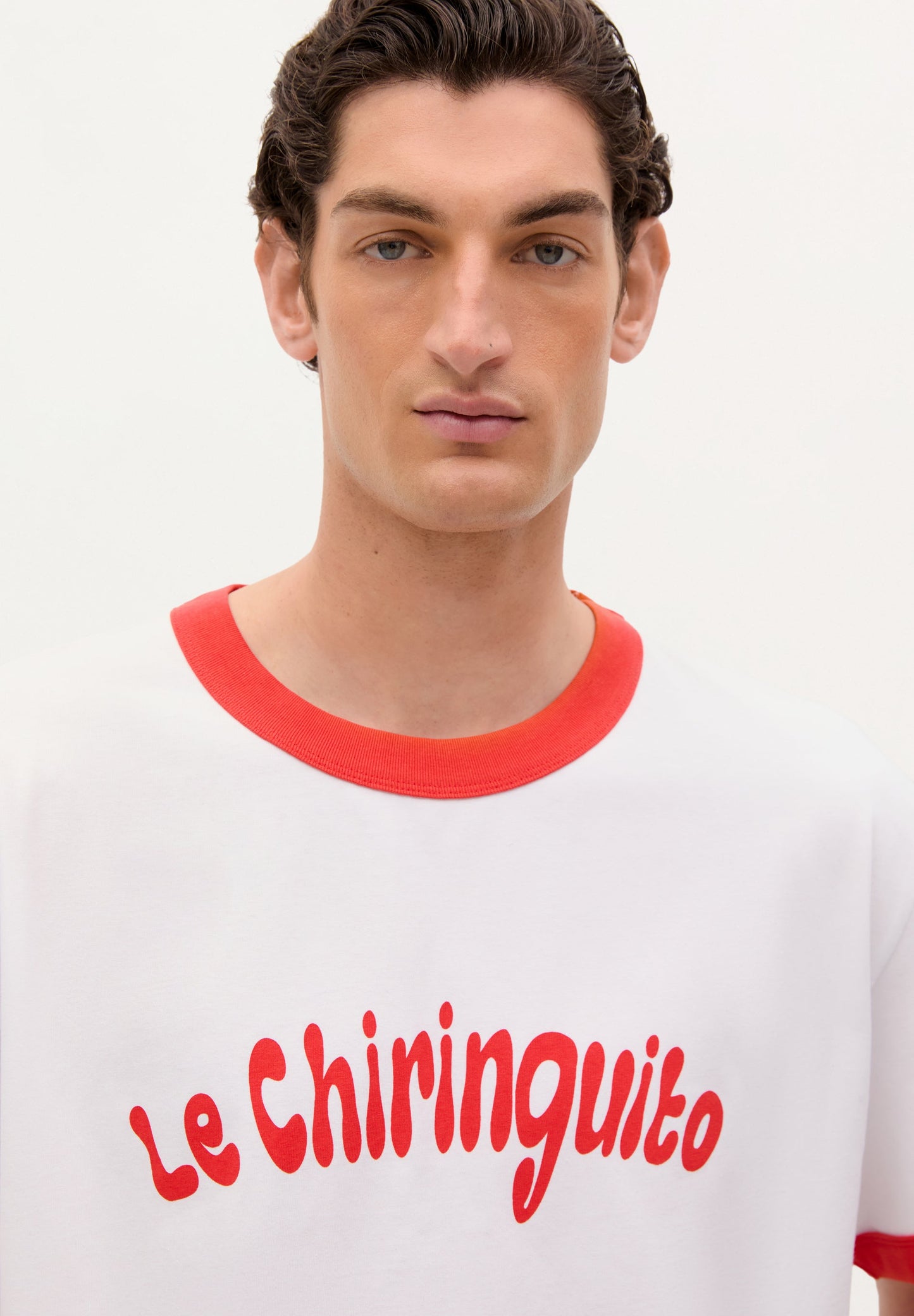 T-SHIRT DOS IMPRIMÉ CONTRASTANT | LE CHIRINGUITO