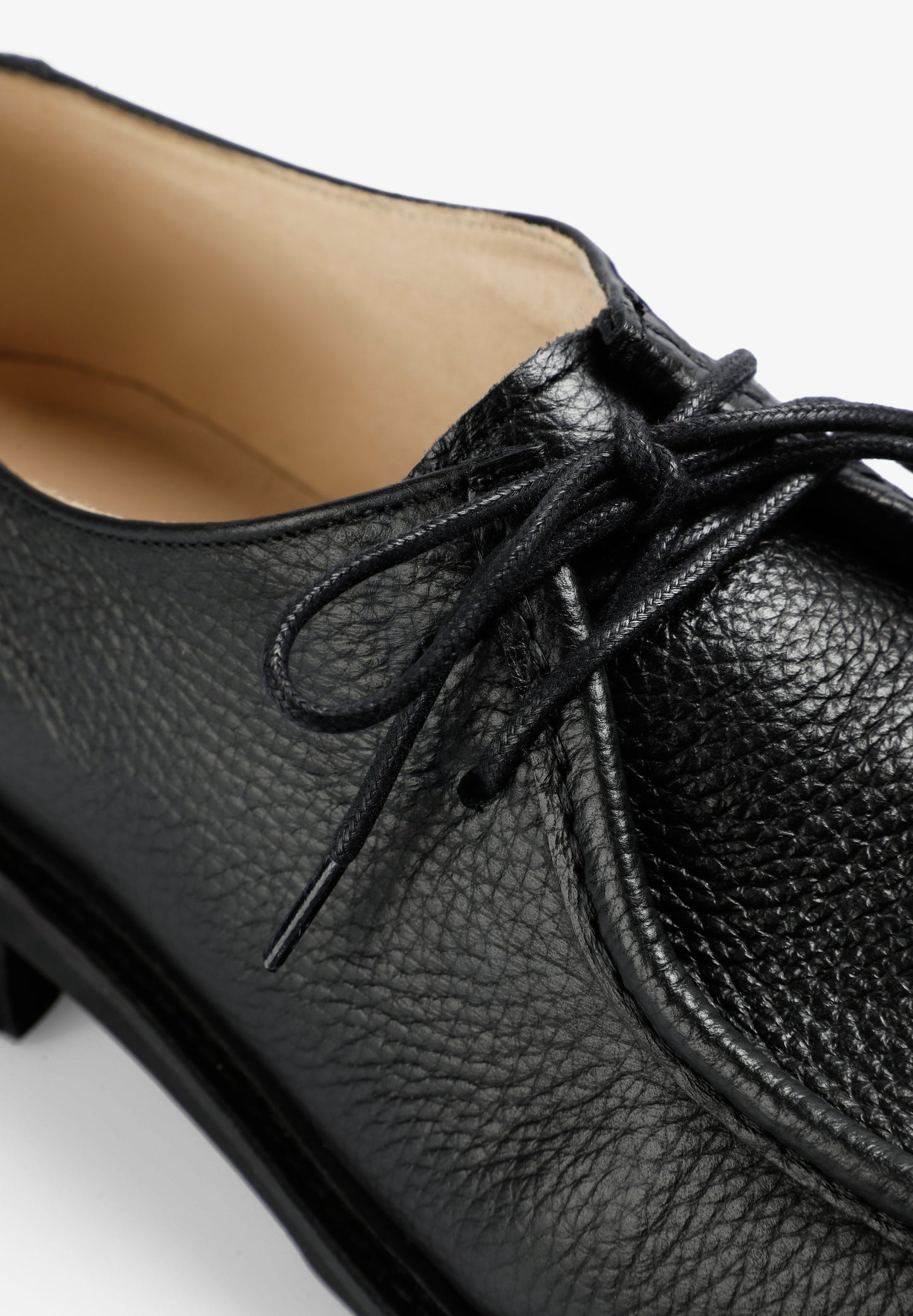 ZAPATOS PIEL SUELA DENTADA