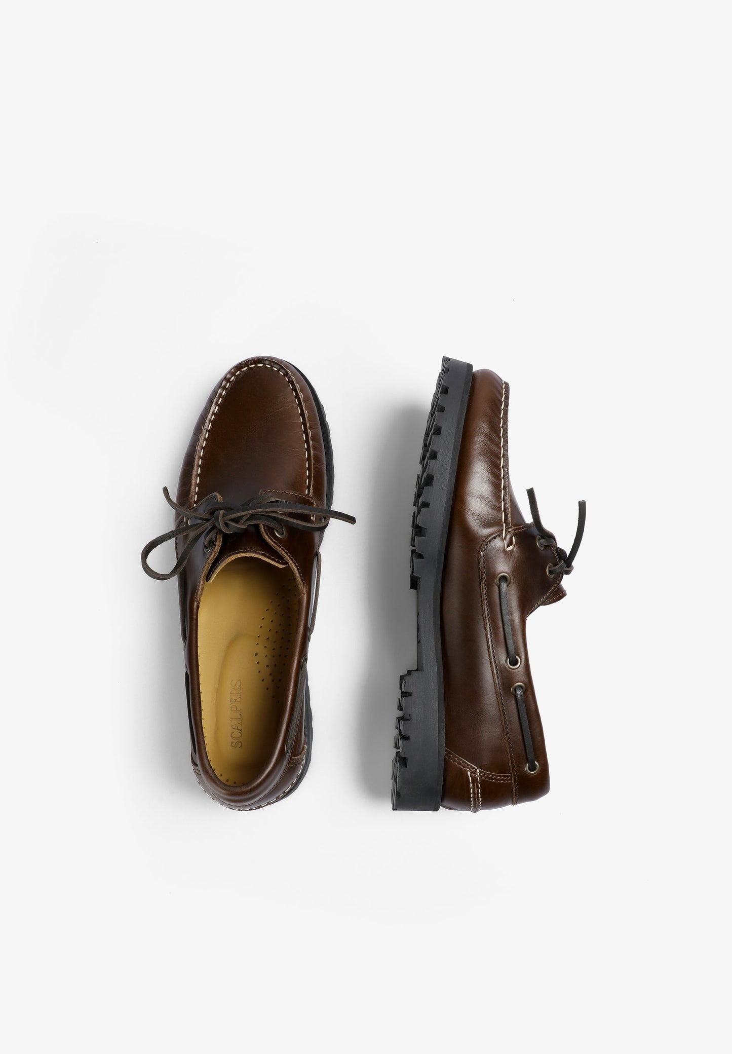 CHAUSSURES BATEAU SEMELLE CRANTÉE