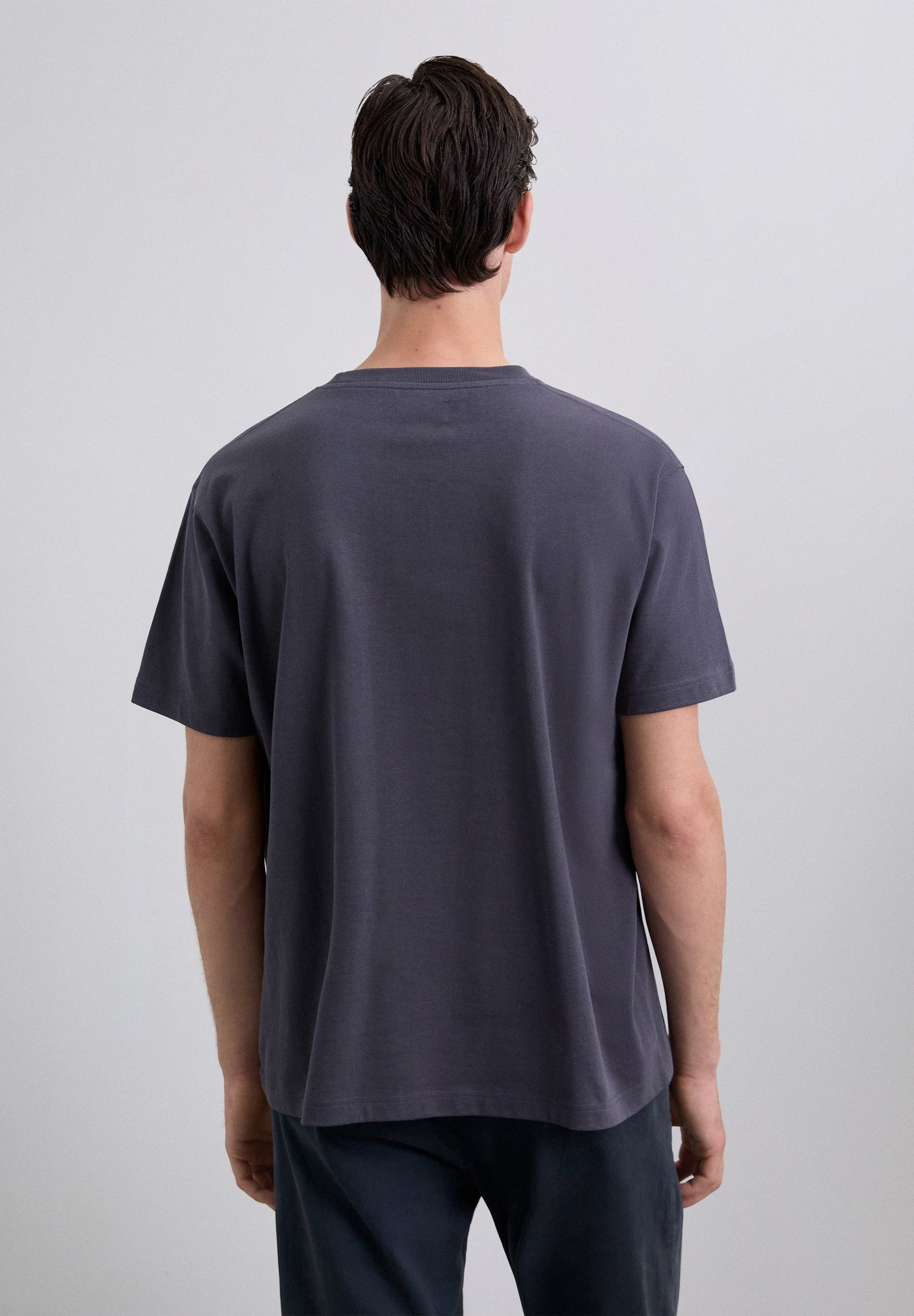 SOLID TEE
