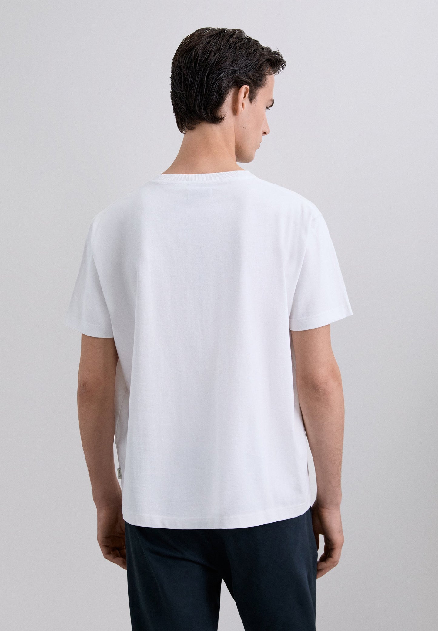 SOLID TEE