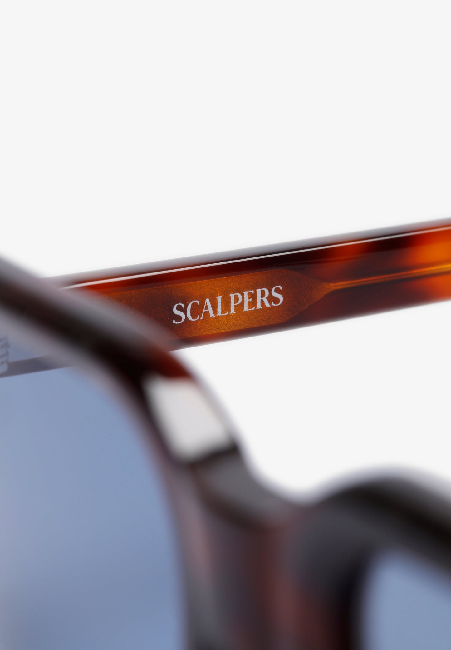 LUNETTES DE SOLEIL RÉTRO