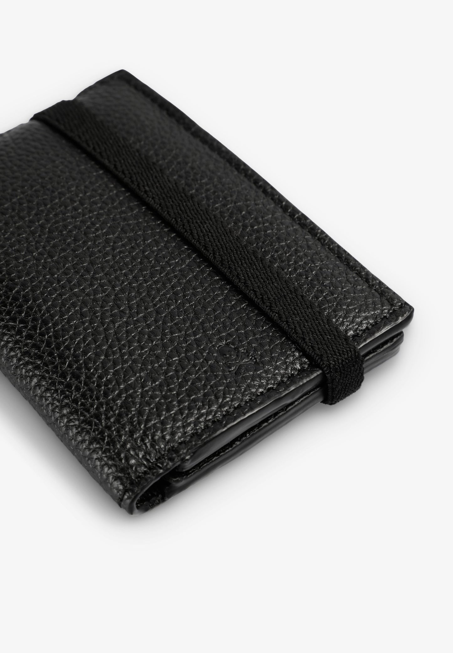 CARTERA CUERO CON CIERRE ELÁSTICO - Scalpers