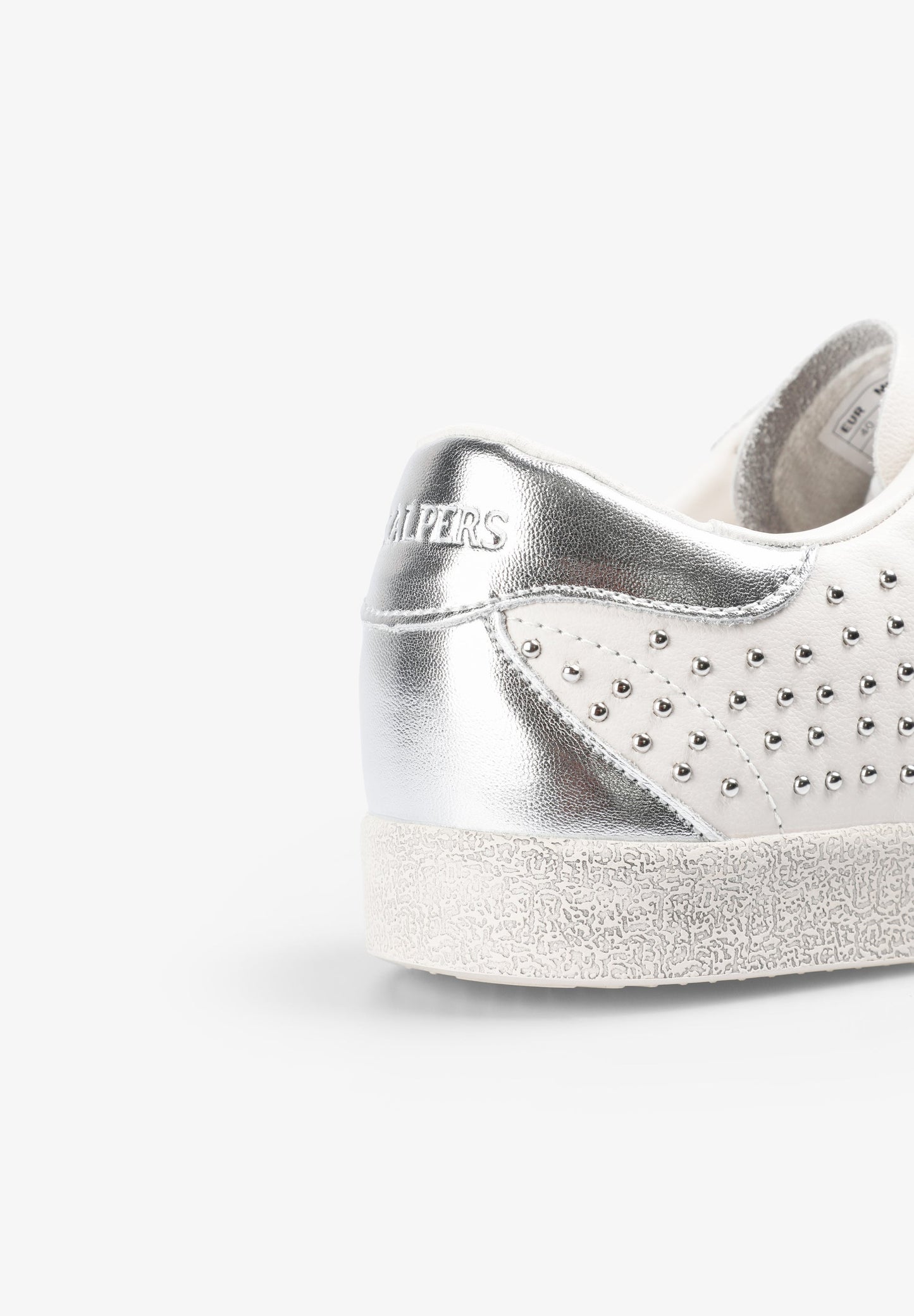 SNEAKERS STUDS LEER DOODSHOOFD