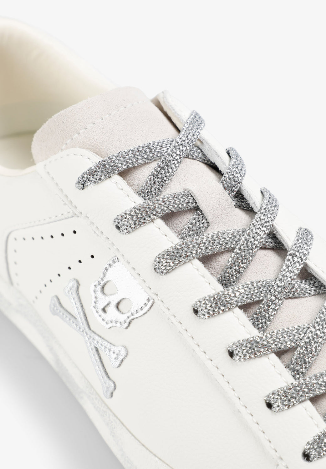 SNEAKERS PIEL CALAVERA - Scalpers