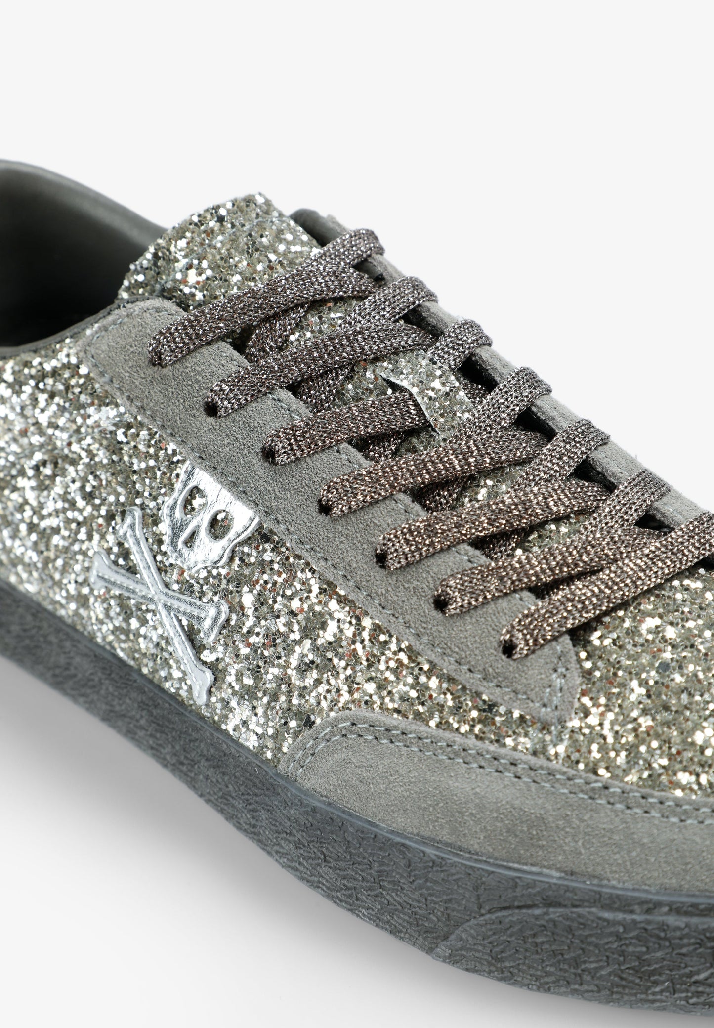 GLITZER-SNEAKER MIT TOTENKOPF