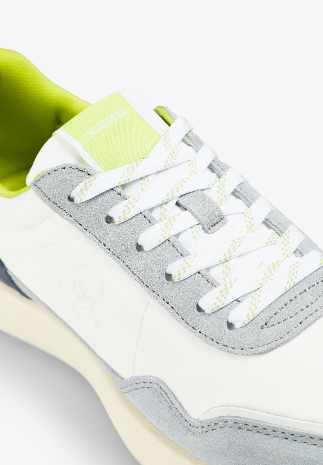 SNEAKERS CALAVERA PIEL - Scalpers
