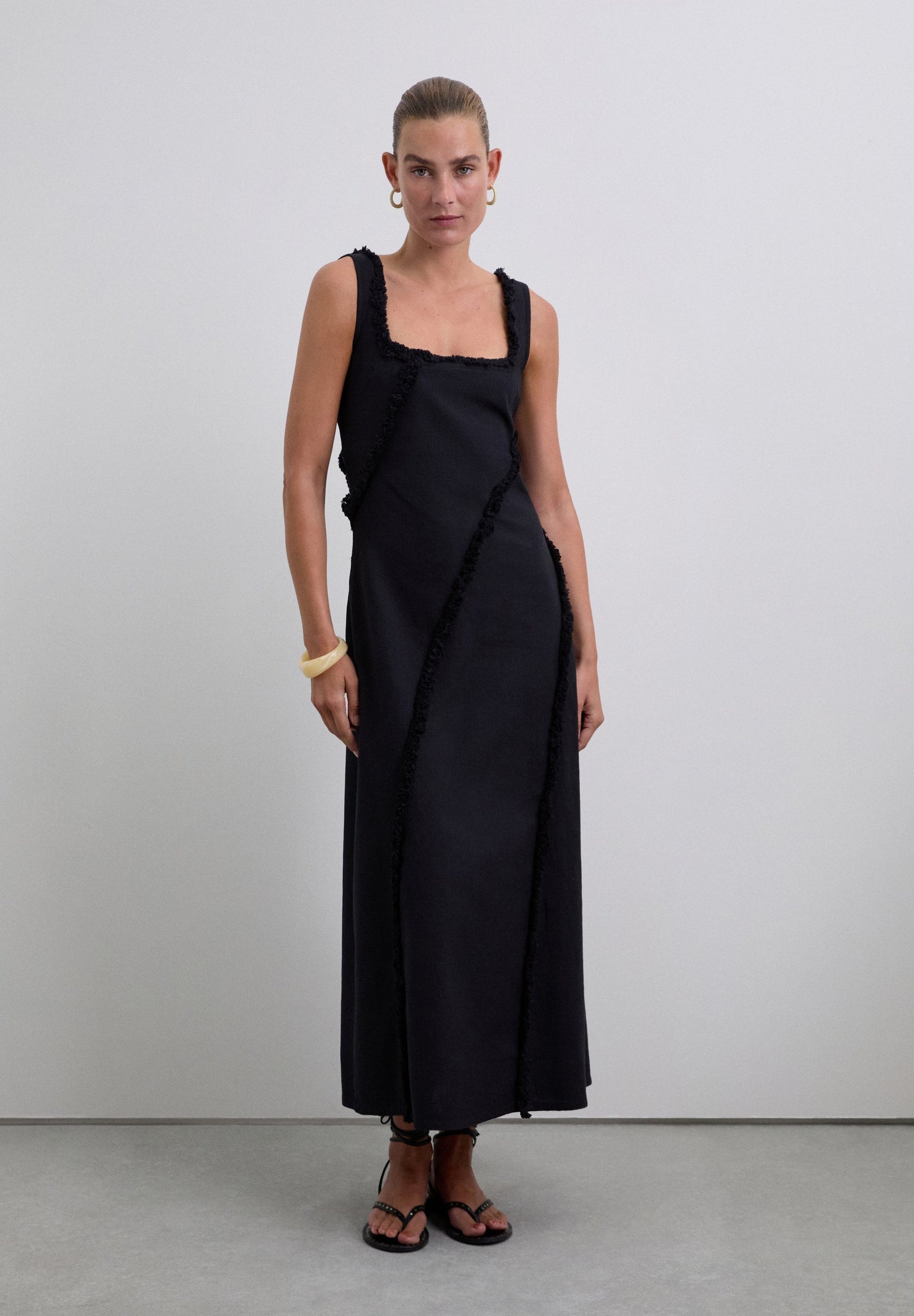 ROBE FRANGES SURPIQÛRES