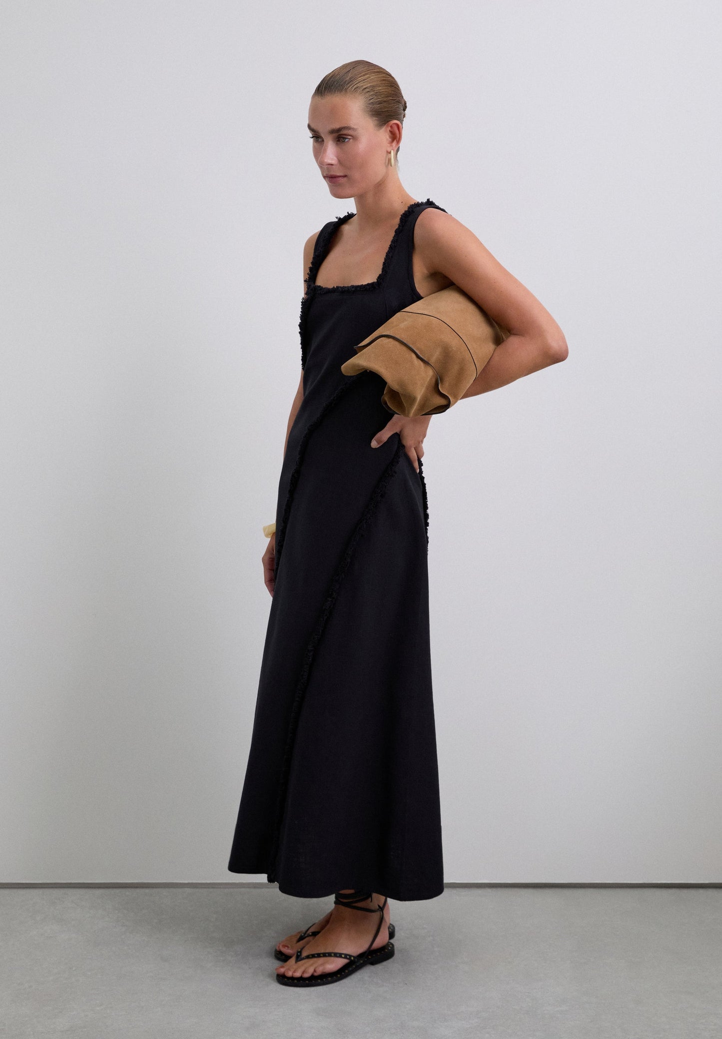 ROBE FRANGES SURPIQÛRES