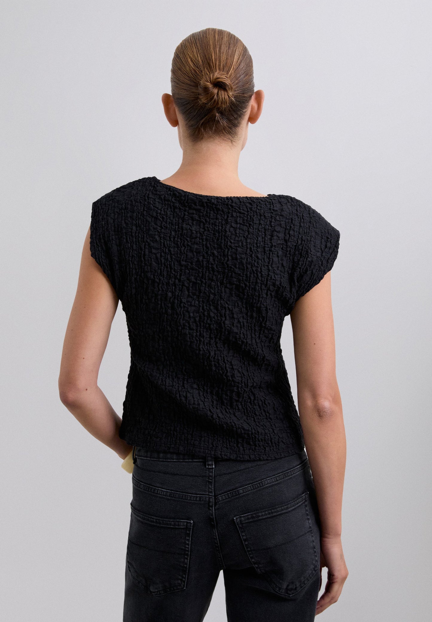 SCWRINKLEPADDED TEE