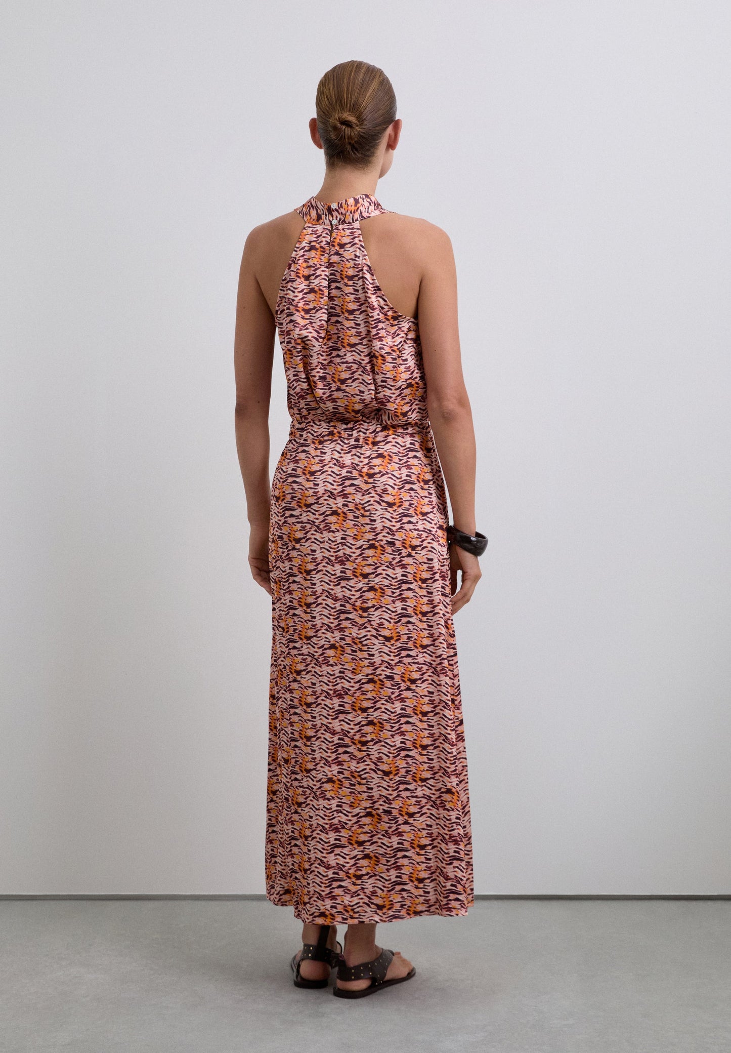 SOEPELVALLENDE HALFLANGE ROK MET PRINT