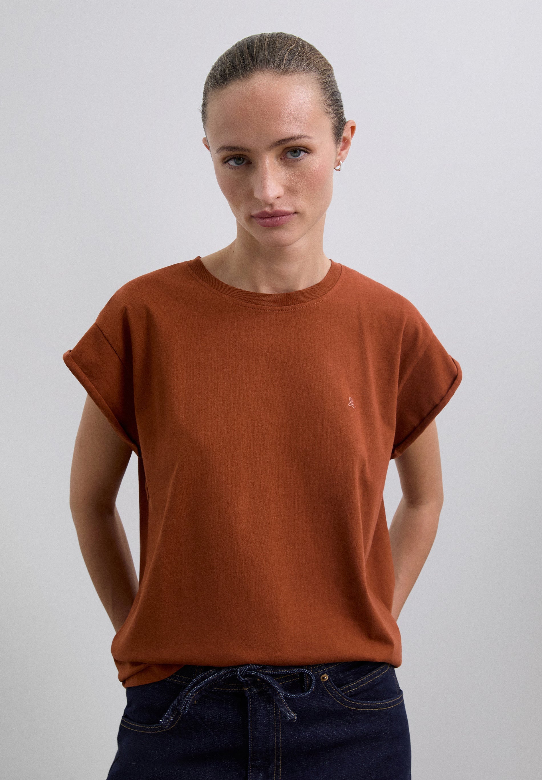 BASIC SKULL T-SHIRT