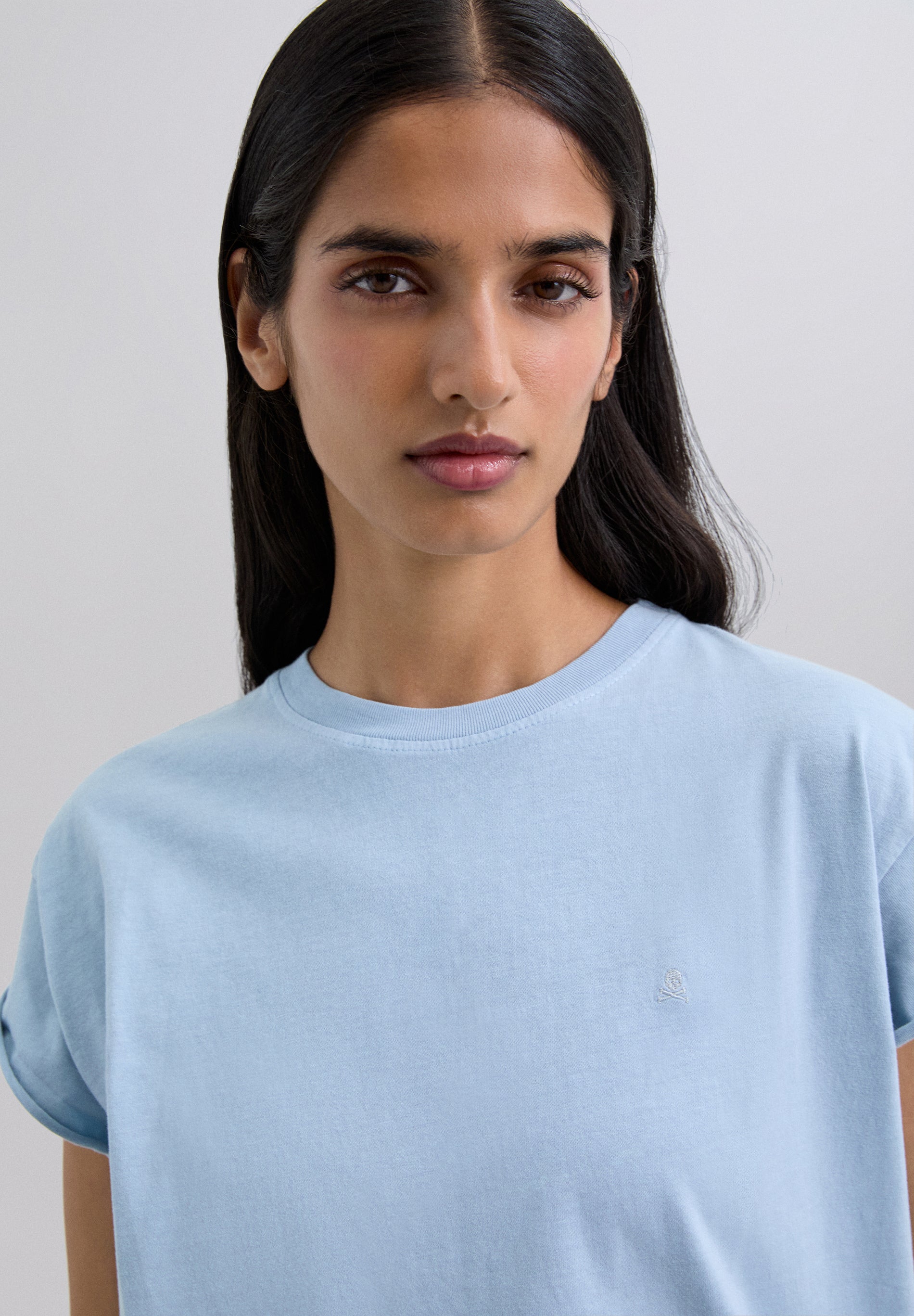 BASIC-SHIRT MIT TOTENKOPF