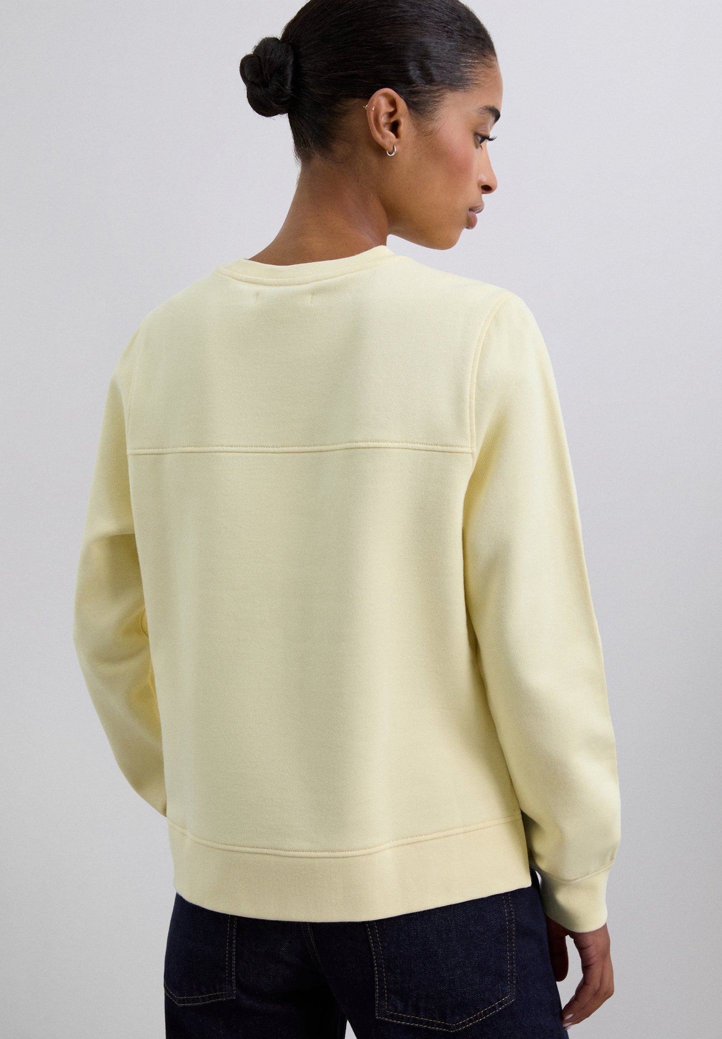 BASIC SKULL SWEATSHIRT