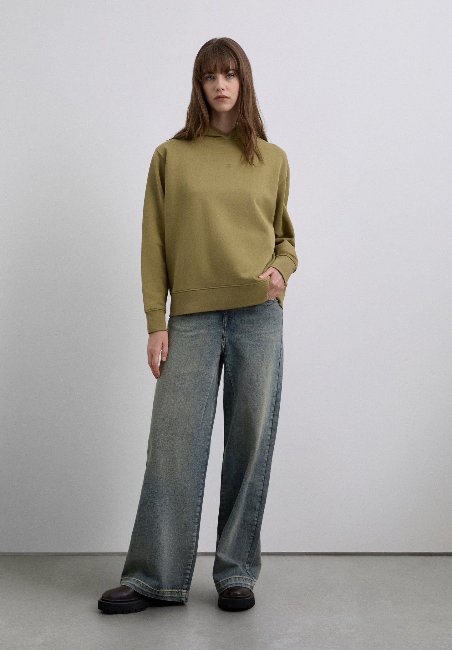 BASIC-HOODY MIT TOTENKOPF UND KAPUZE