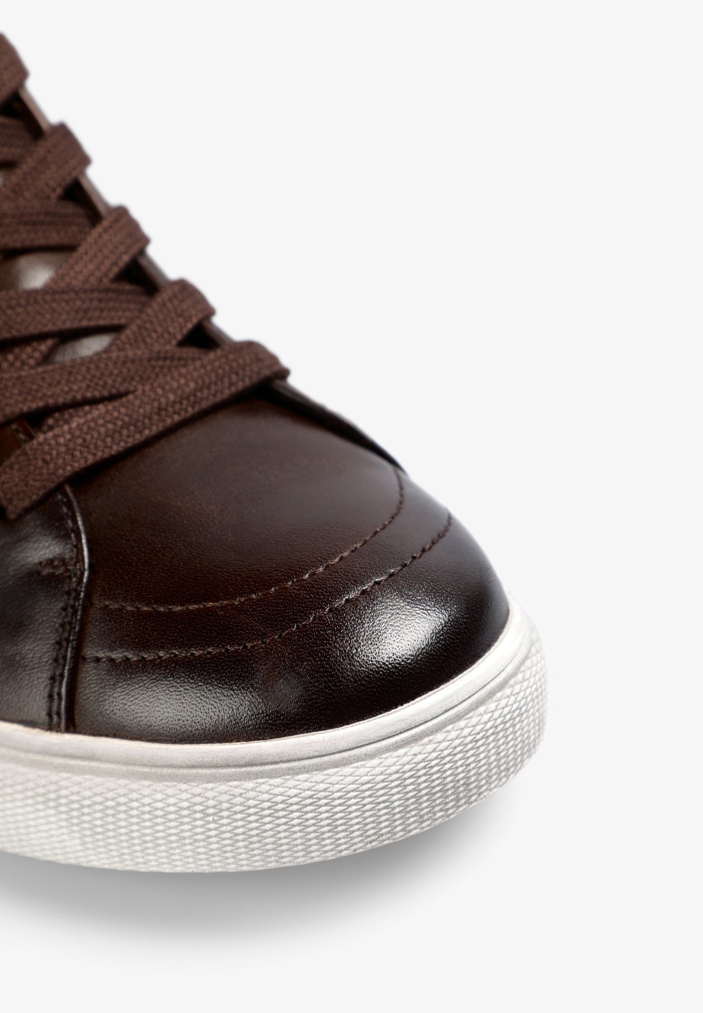 HOGE SNEAKERS LEER DOODSHOOFD