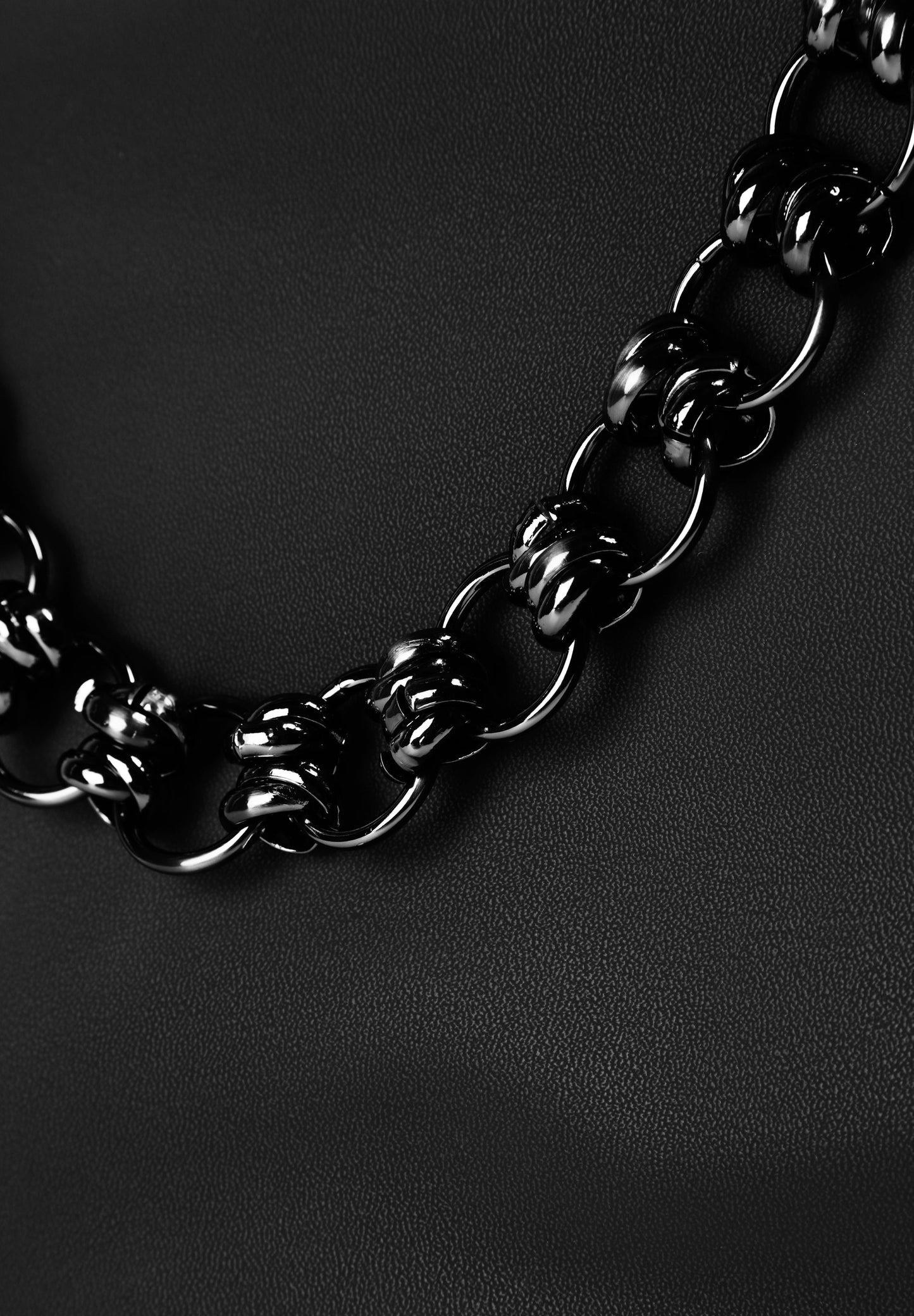 SHOPPER-TASCHE MIT KETTE