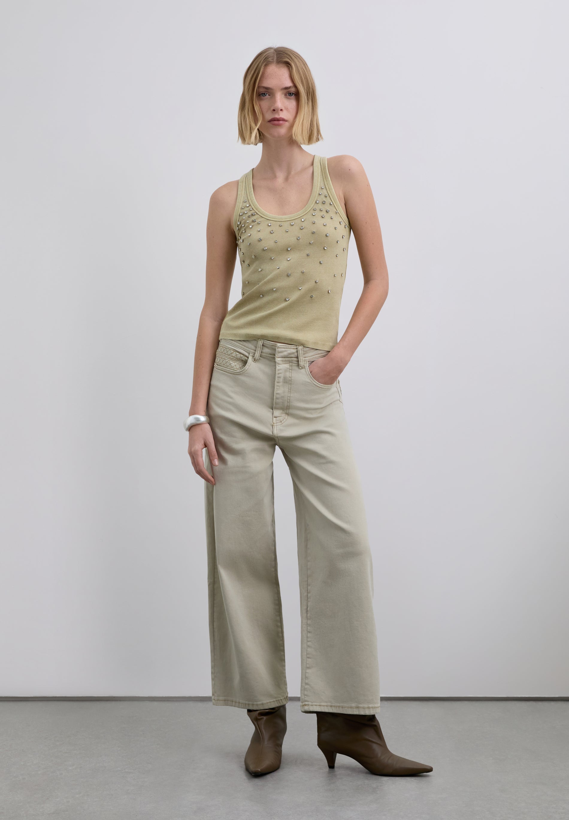 PANTALON TAILLE HAUTE SURPIQÛRES