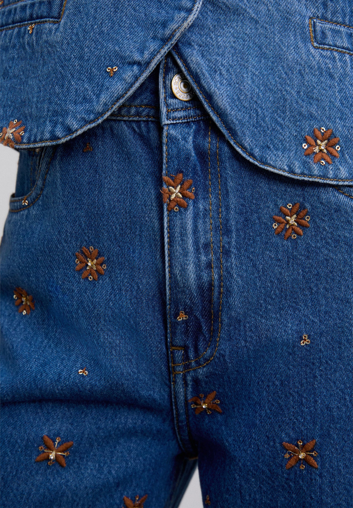 RECHTE DENIM BROEK BLOEMEN
