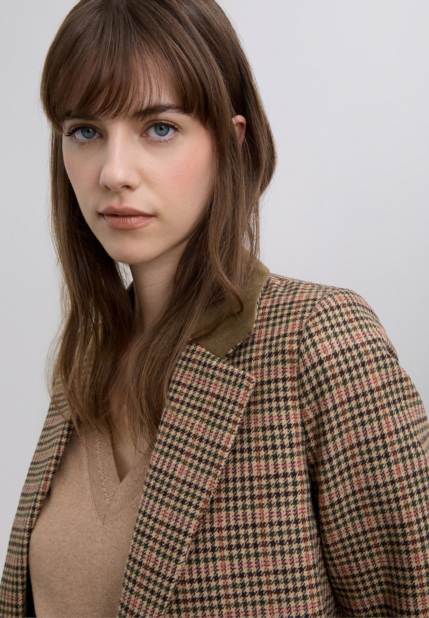 VESTE DÉTAILS CONTRASTANTS