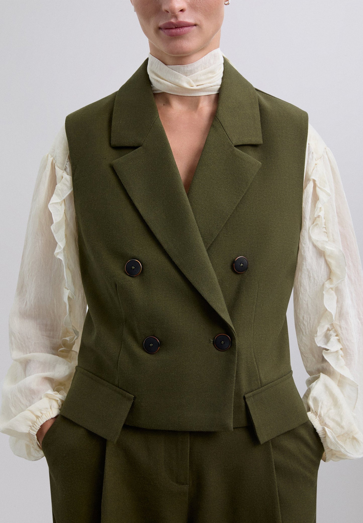 CROPPED-BLAZER AUSEINANDERNEHMBAR