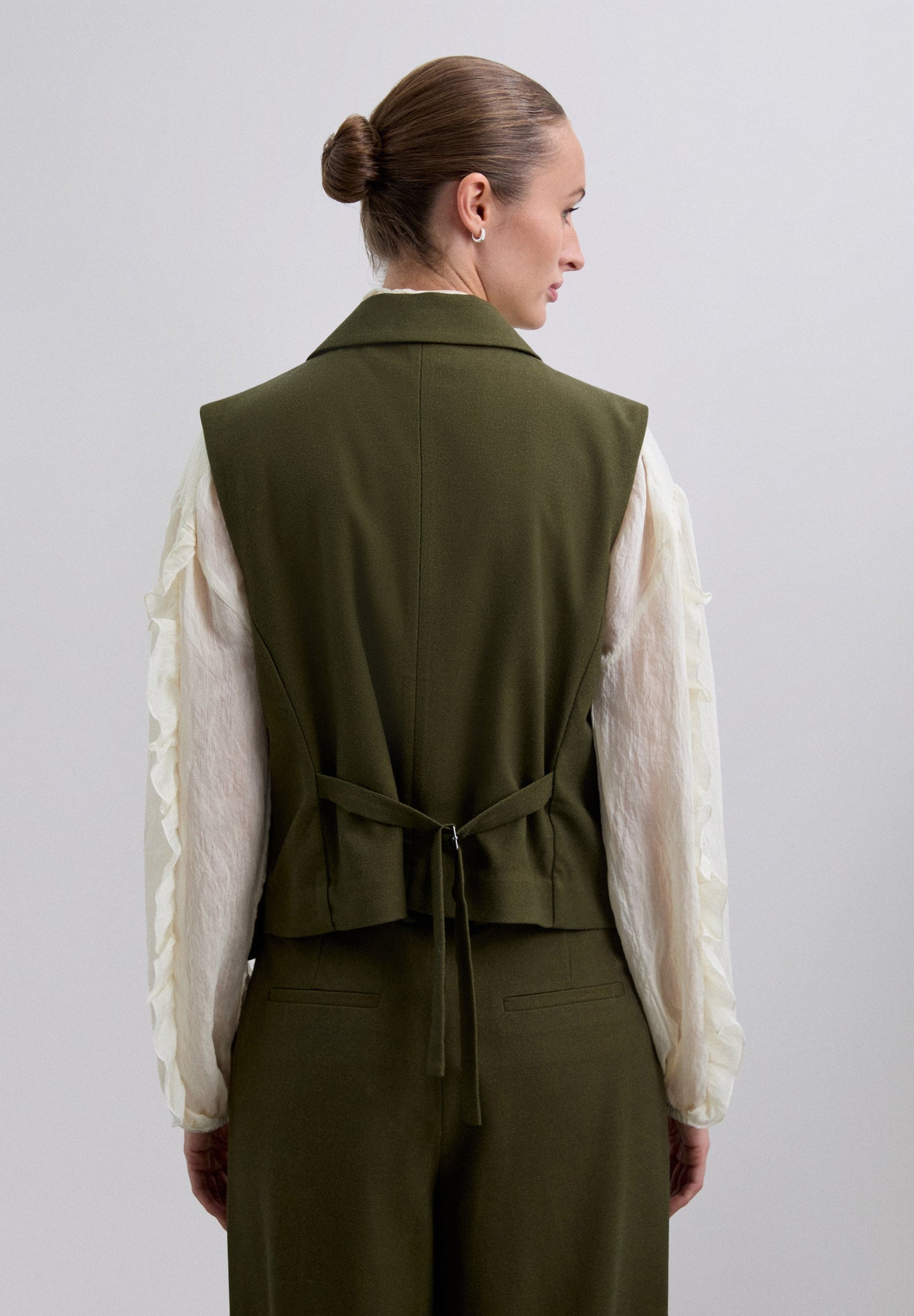 CROPPED-BLAZER AUSEINANDERNEHMBAR