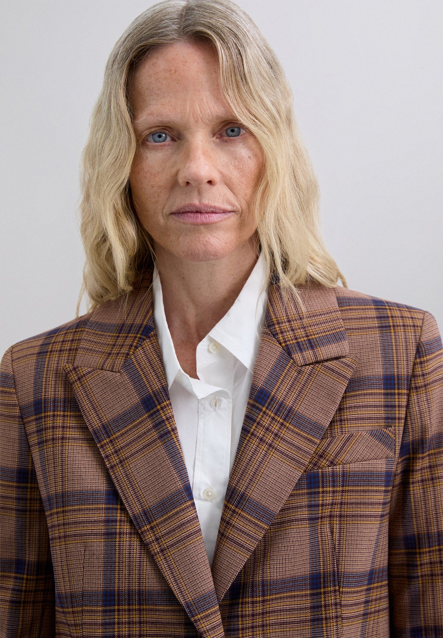 VESTE COURTE CARREAUX