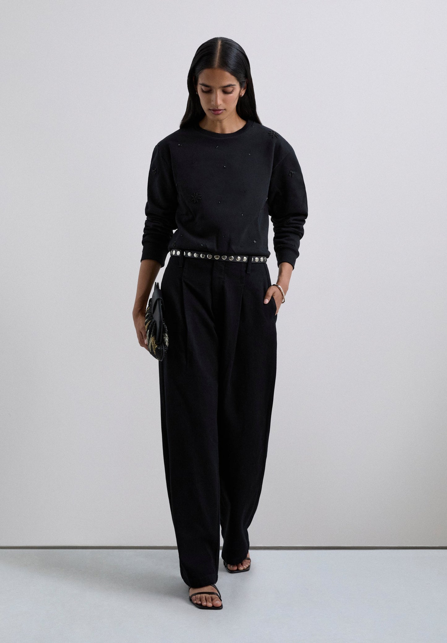 SCSEQUINSFLOWER SWEATER