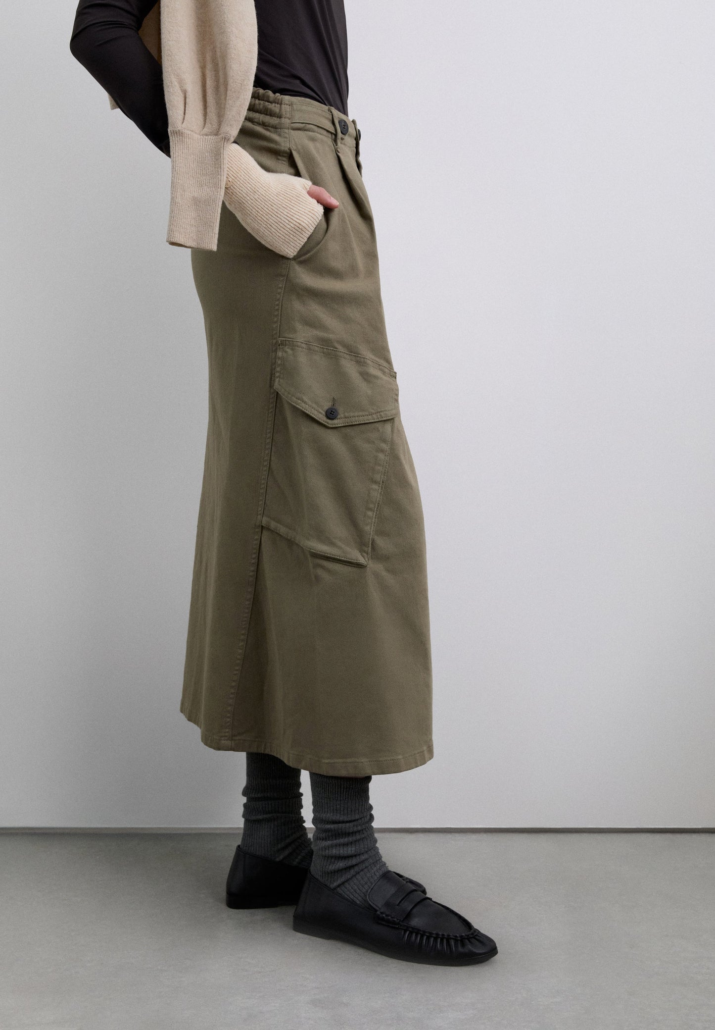 JUPE MIDI CARGO POCHES