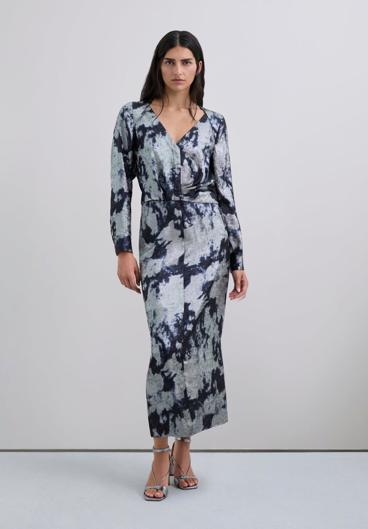 TIE-DYE-ROCK MIT METALLIC-DETAILS