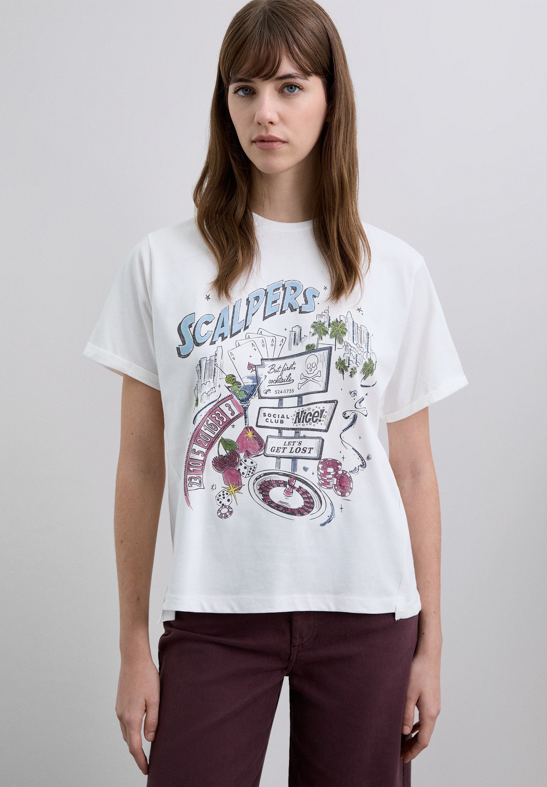 ASYMMETRISCHES T-SHIRT MIT PRINT