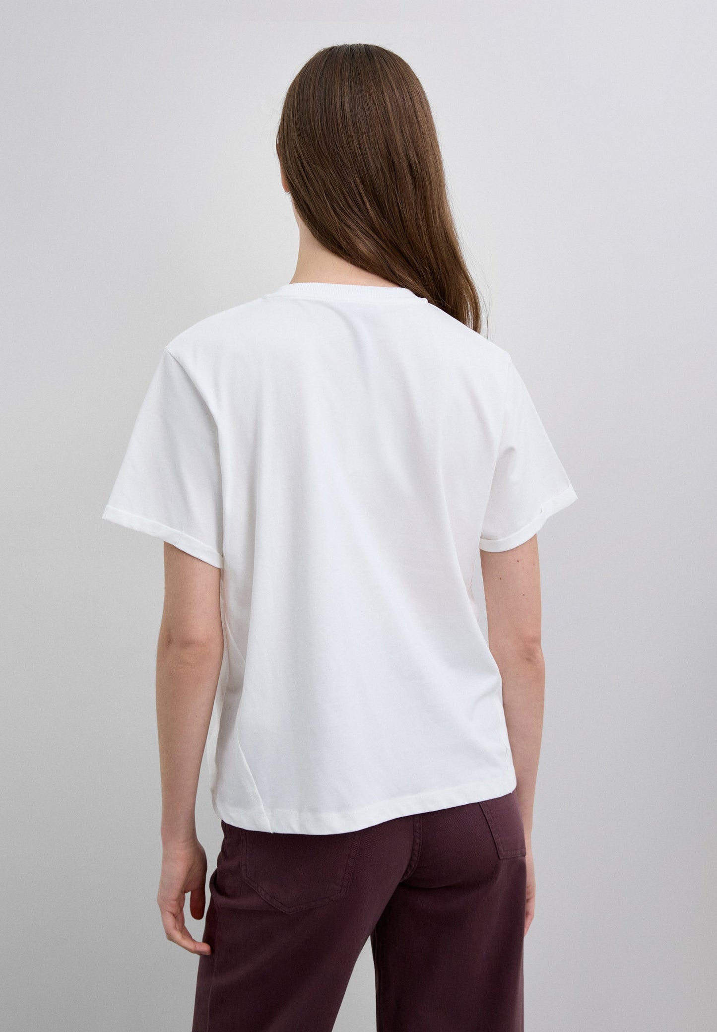 ASYMMETRISCHES T-SHIRT MIT PRINT