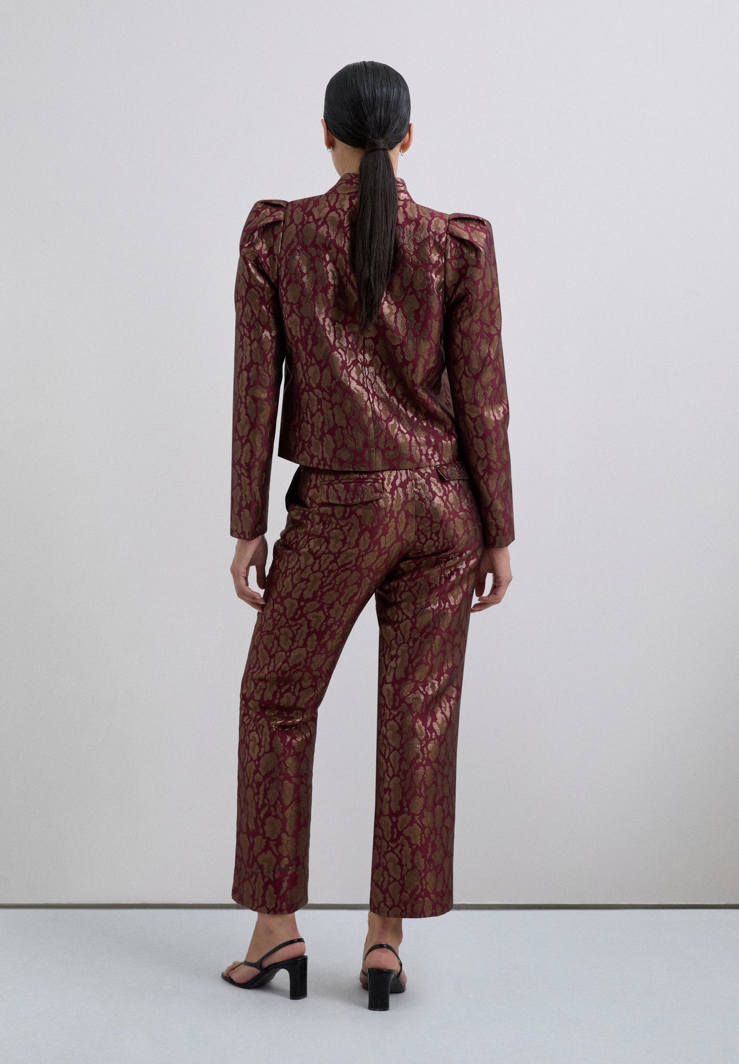 HOSE MIT ANIMAL-PRINT UND METALLIC-DETAIL