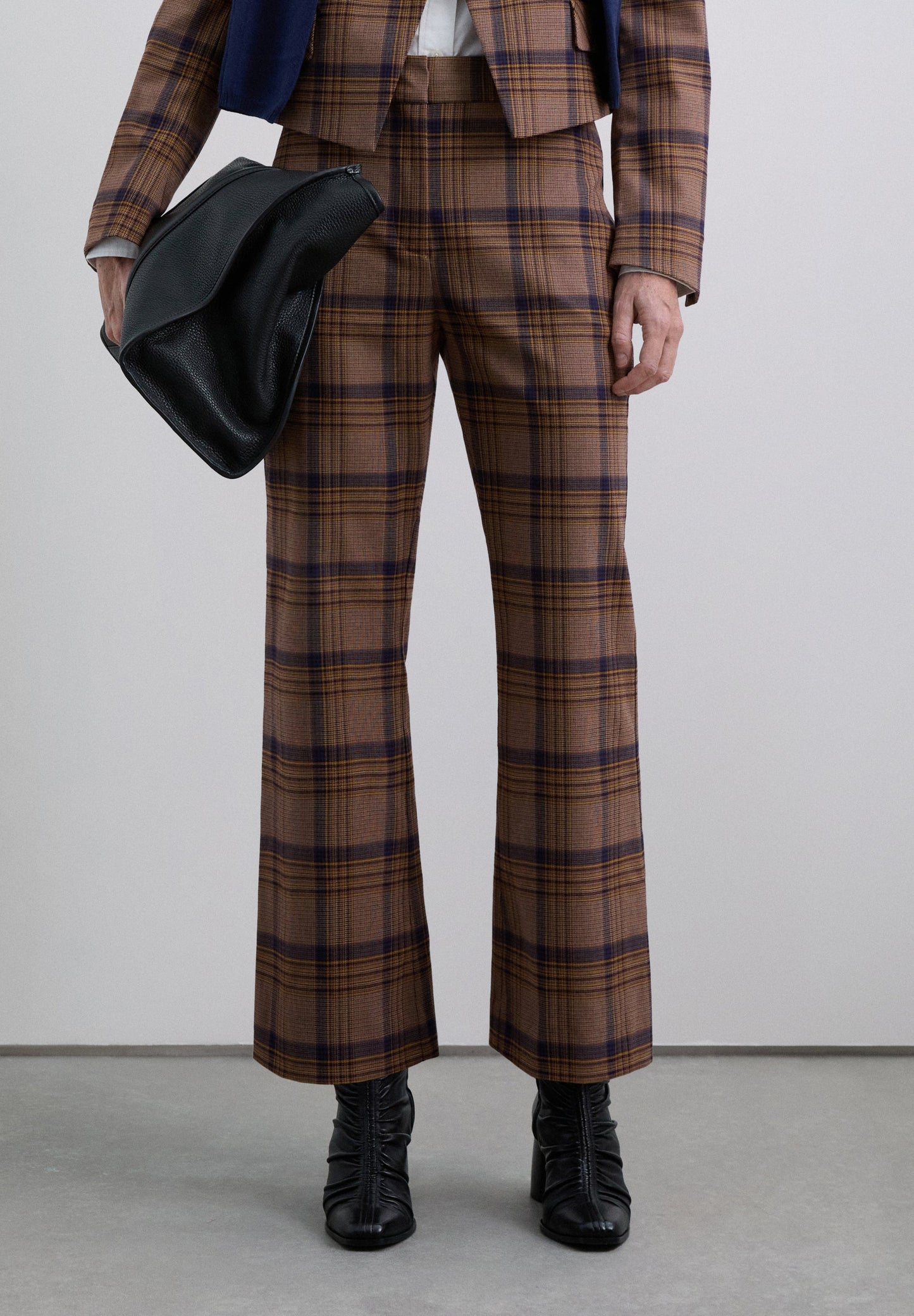 PANTALON ANKLE FLARE CARREAUX
